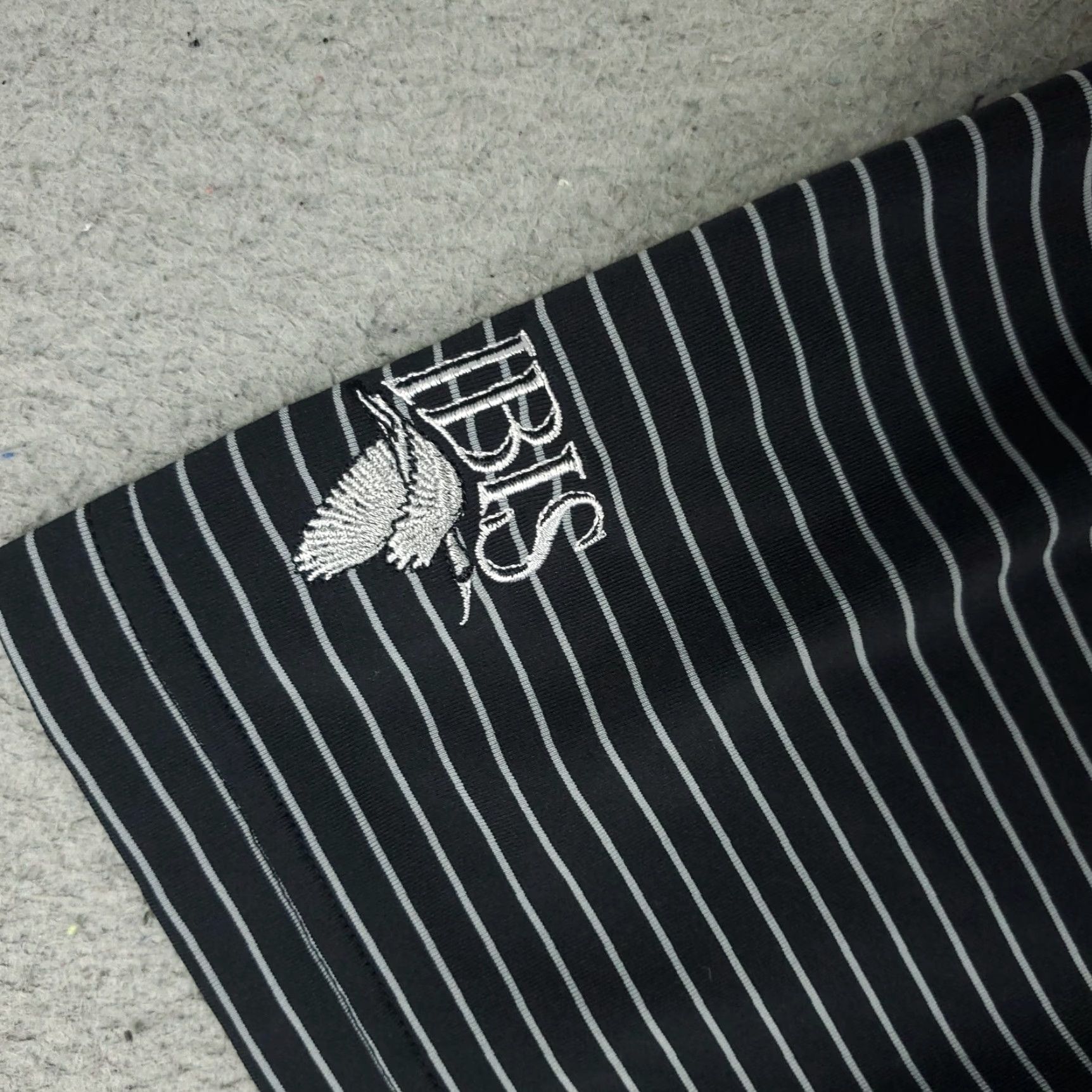 Under Armour Under Armour Shirt Mens Large Black Striped Polo Short Sleeve Golf Casual Size US L / EU 52-54 / 3 - 3 Thumbnail