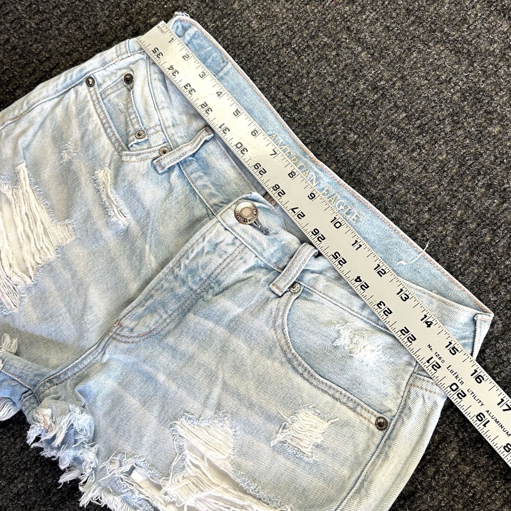 American Eagle Outfitters Vintage American Eagle Outfitters Denim Jean Shorts 8 Light Distressed 2.0in Inseam 5-Pocket Casual Style Boho Grunge Y2K USA Womens Size 30" / US 8 / IT 44 - 5 Thumbnail