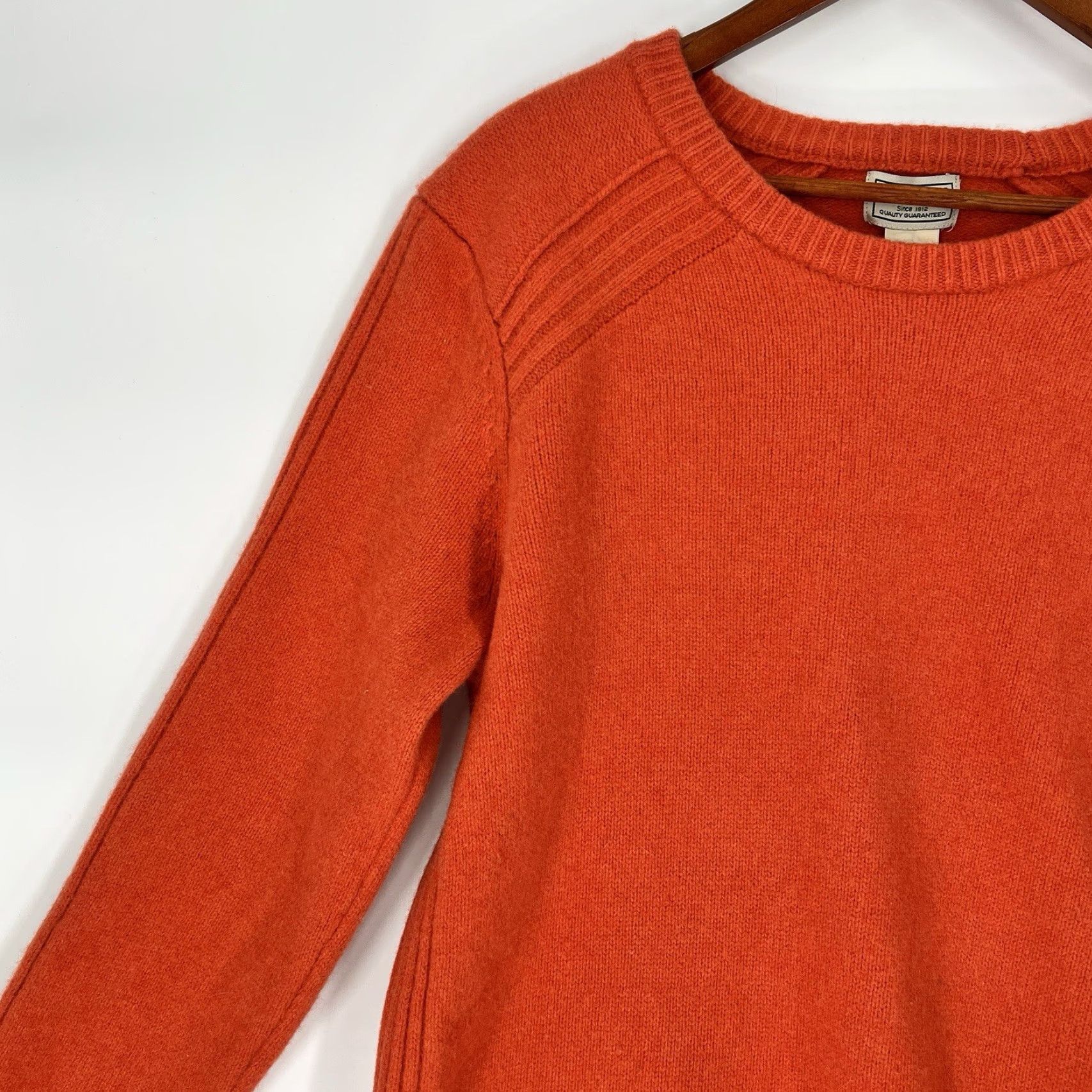 Vintage LL Bean Men's Large Rangeley Merino Crewneck Pullover Sweater NWT Size US L / EU 52-54 / 3 - 4 Thumbnail