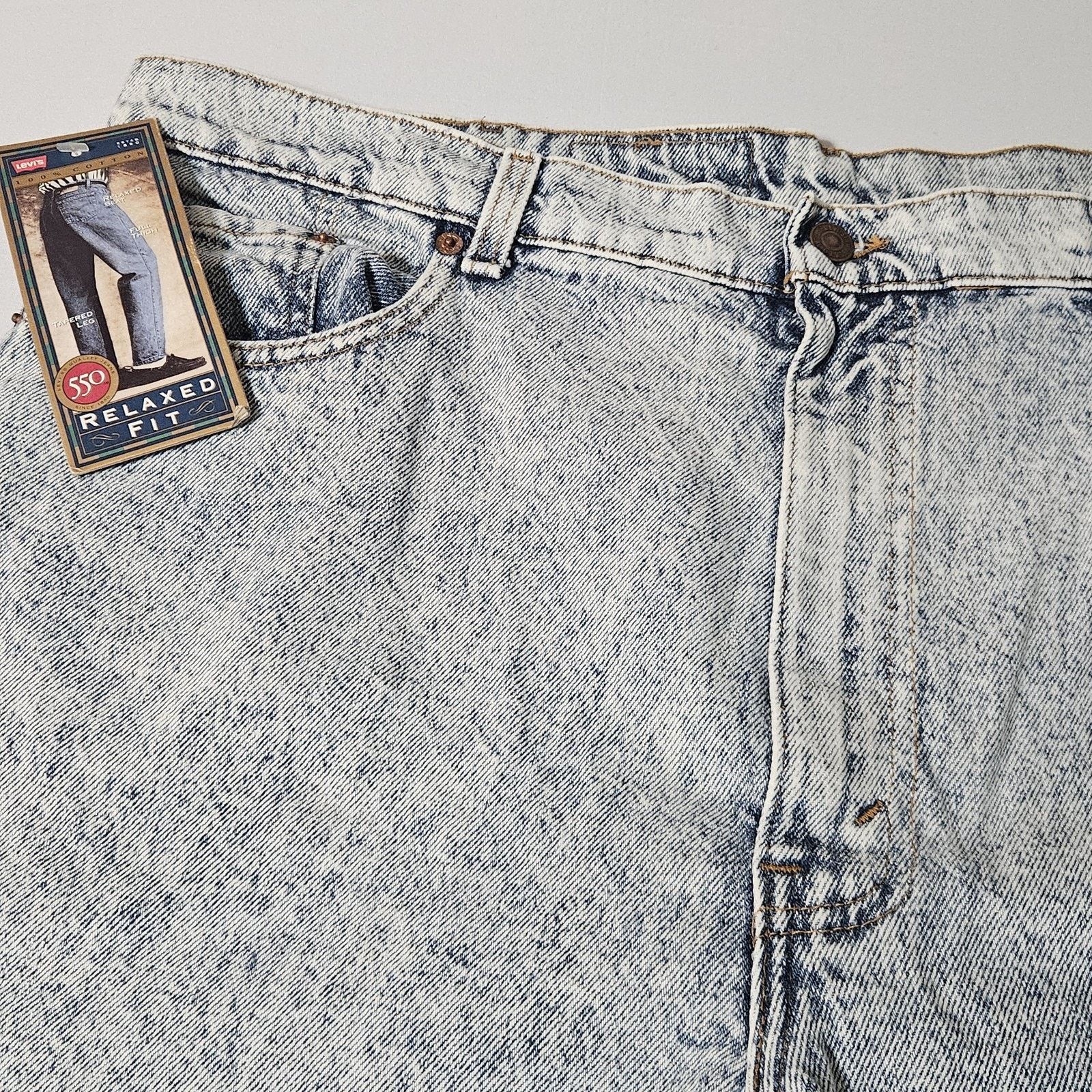 Levi's NWT Levi’s 550 Relaxed VTG '81 Men's Jeans 40x32 STONE WASH Size US 40 / EU 56 - 13 Thumbnail