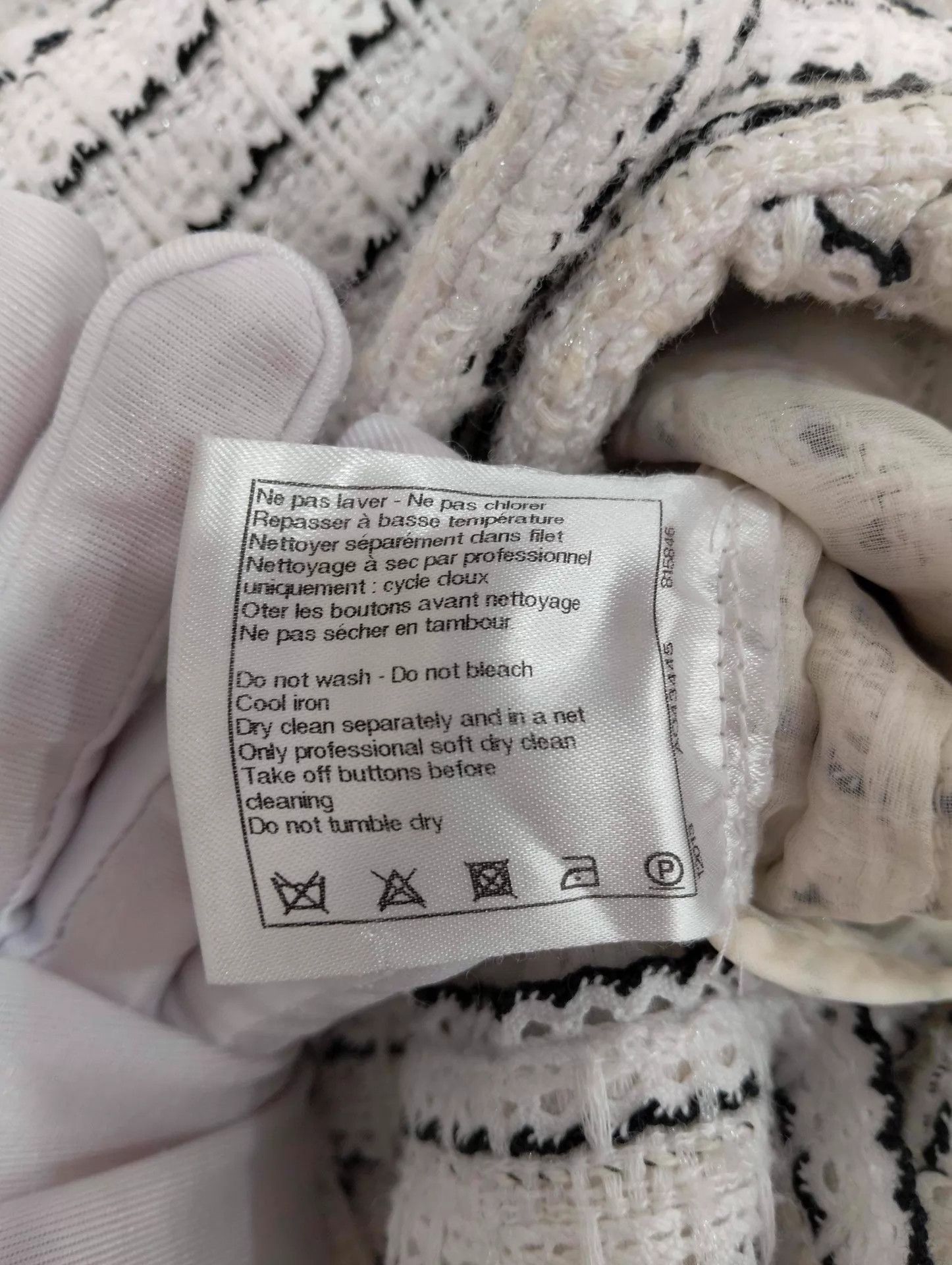 Chanel CHANEL 95 New Jacket EU 38 Size S / US 4 / IT 40 - 5 Thumbnail