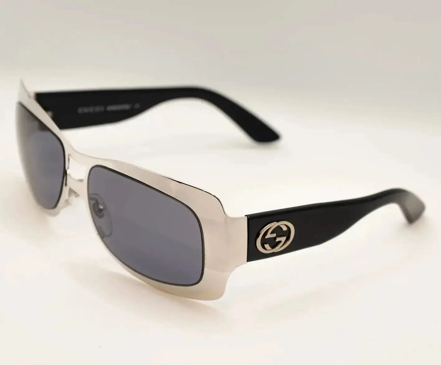 Gucci × Tom Ford × Vintage GUCCI Sunglasses GG 2617 Shield Rimless 90s Wrap Vintage Size ONE SIZE - 1 Thumbnail