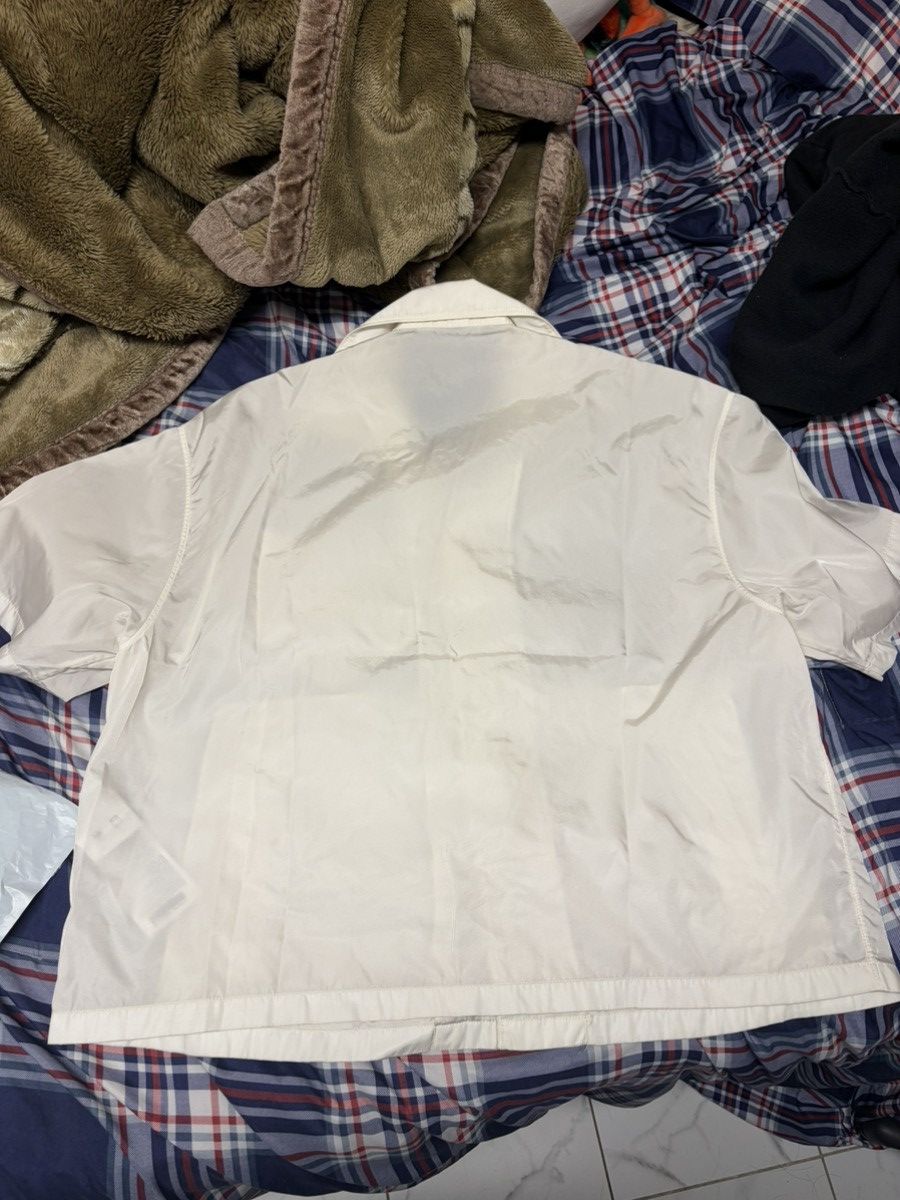 Prada White Prada Re-nylon Short-sleeved Shirt Size US M / EU 48-50 / 2 - 5 Thumbnail