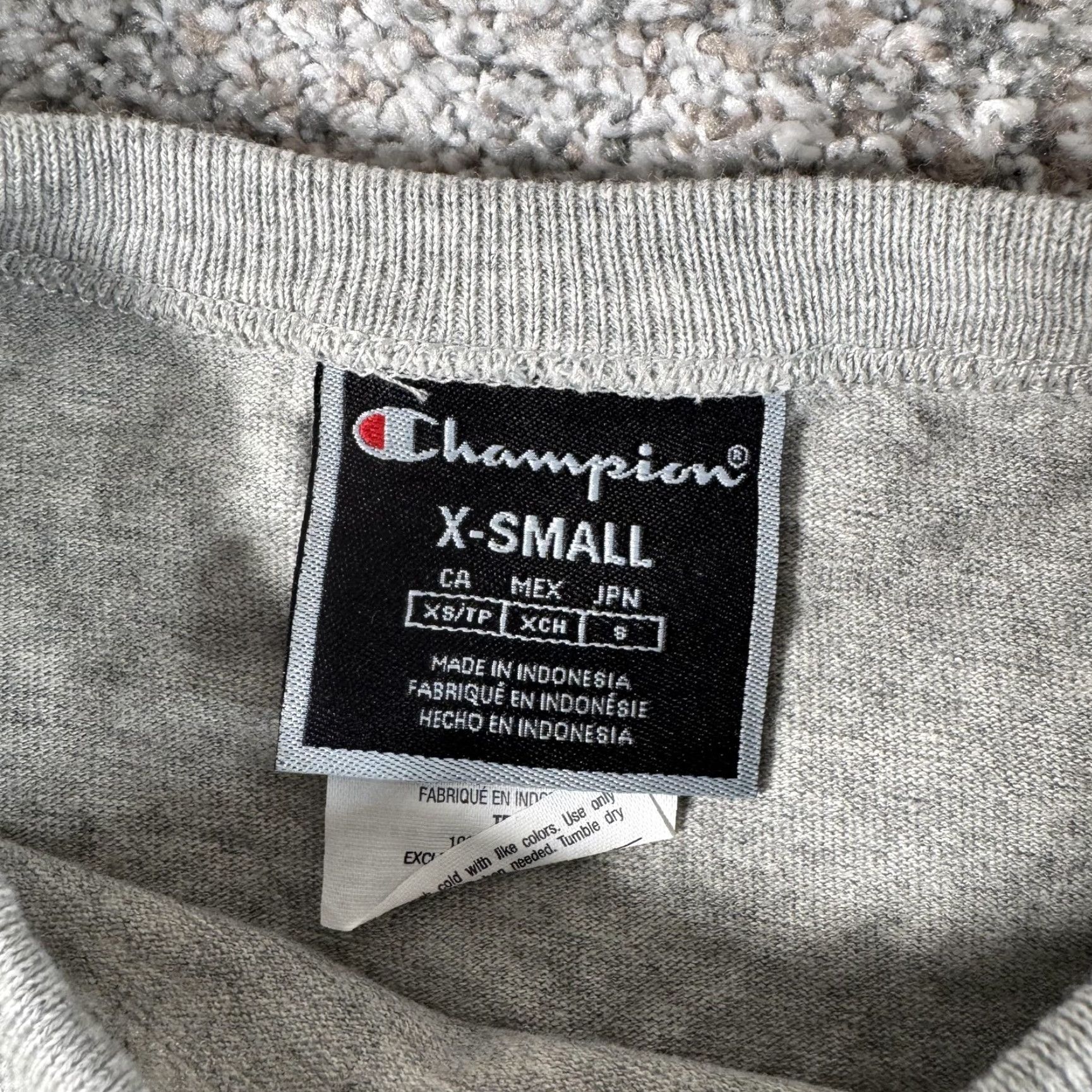Champion Champion Shirt Womens XS Gray All Over Logo Cropped Crewneck Tee 100% Cotton Size XS / US 0-2 / IT 36-38 - 6 Thumbnail