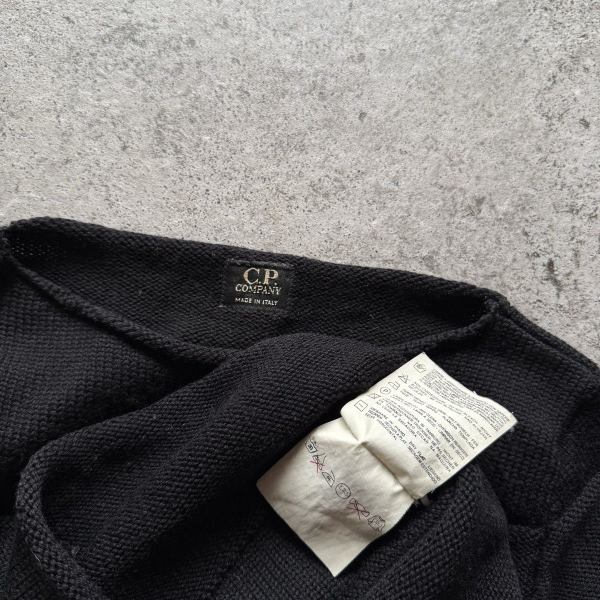 C.P. Company C.P. Company Womens Black 100% Wool Knit Crew Neck Sweater Size S / US 4 / IT 40 - 7 Thumbnail