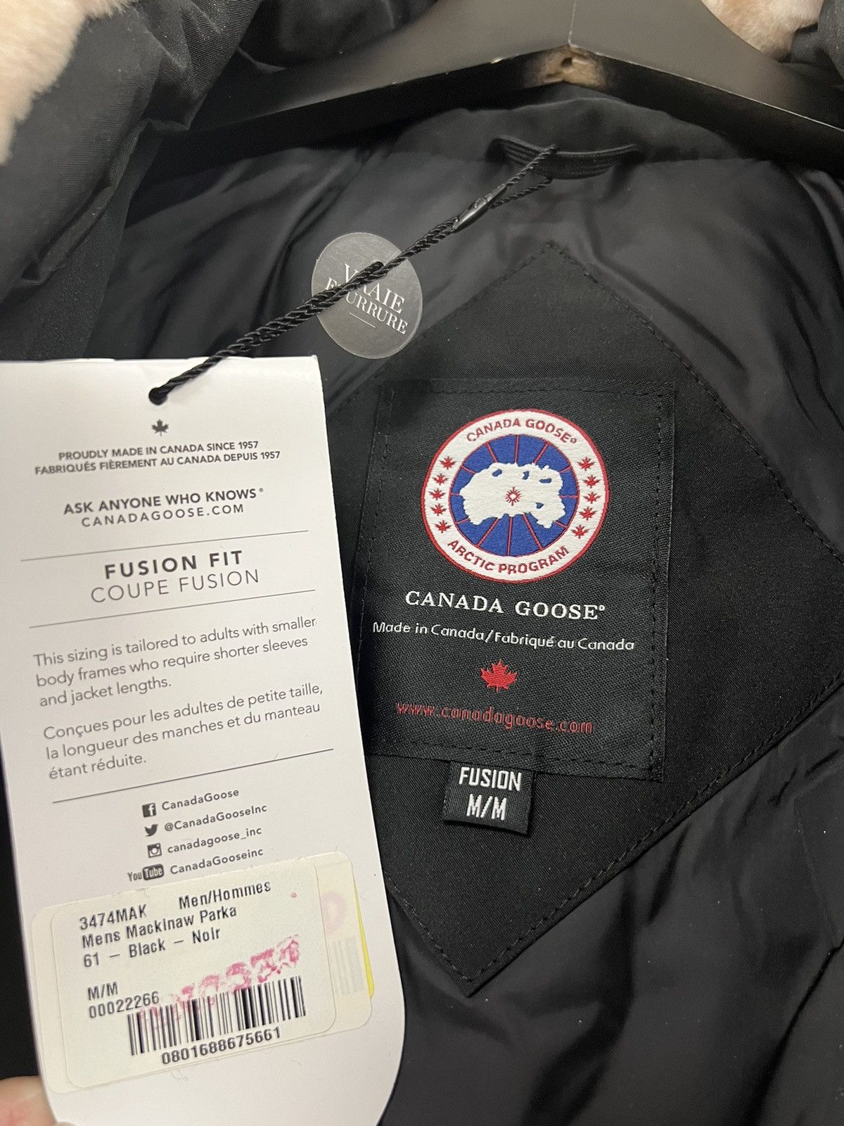 Canada Goose Men’s Mackinaw Parka in Fusion Fit - M [Limited Edition] Size US M / EU 48-50 / 2 - 3 Thumbnail