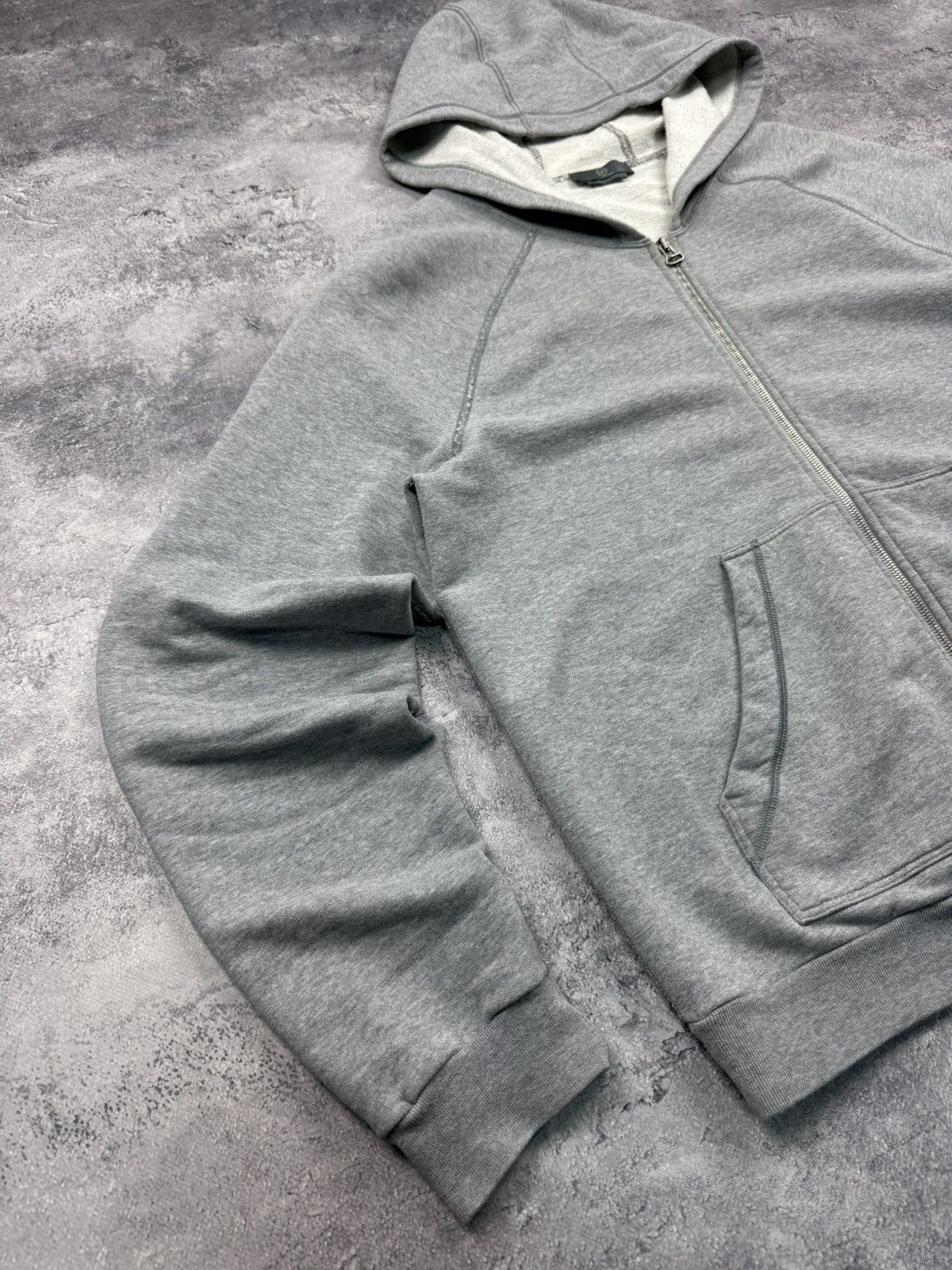 Alexander McQueen Alexander McQueen Grey Zip Up Hoodie Big Logo Authentic Size US XL / EU 56 / 4 - 3 Thumbnail