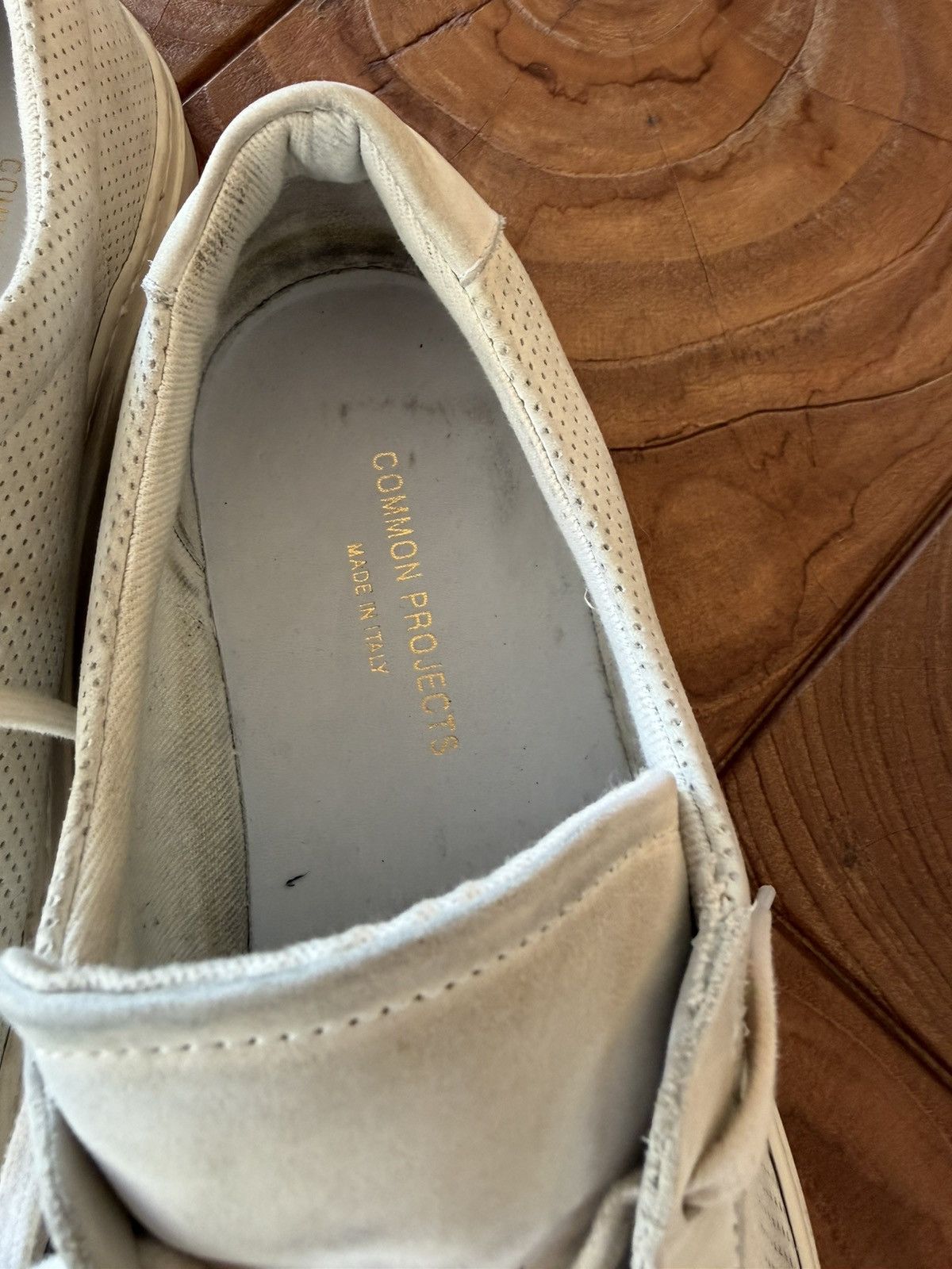 Common Projects Common projects achilles low suede - size 11/44 Size US 11 / EU 44 - 4 Thumbnail