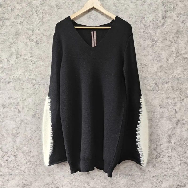 Rick Owens Rick Owens Black Wool Women's Knitted Sweater 0089 Size S / US 4 / IT 40 - 1 Thumbnail
