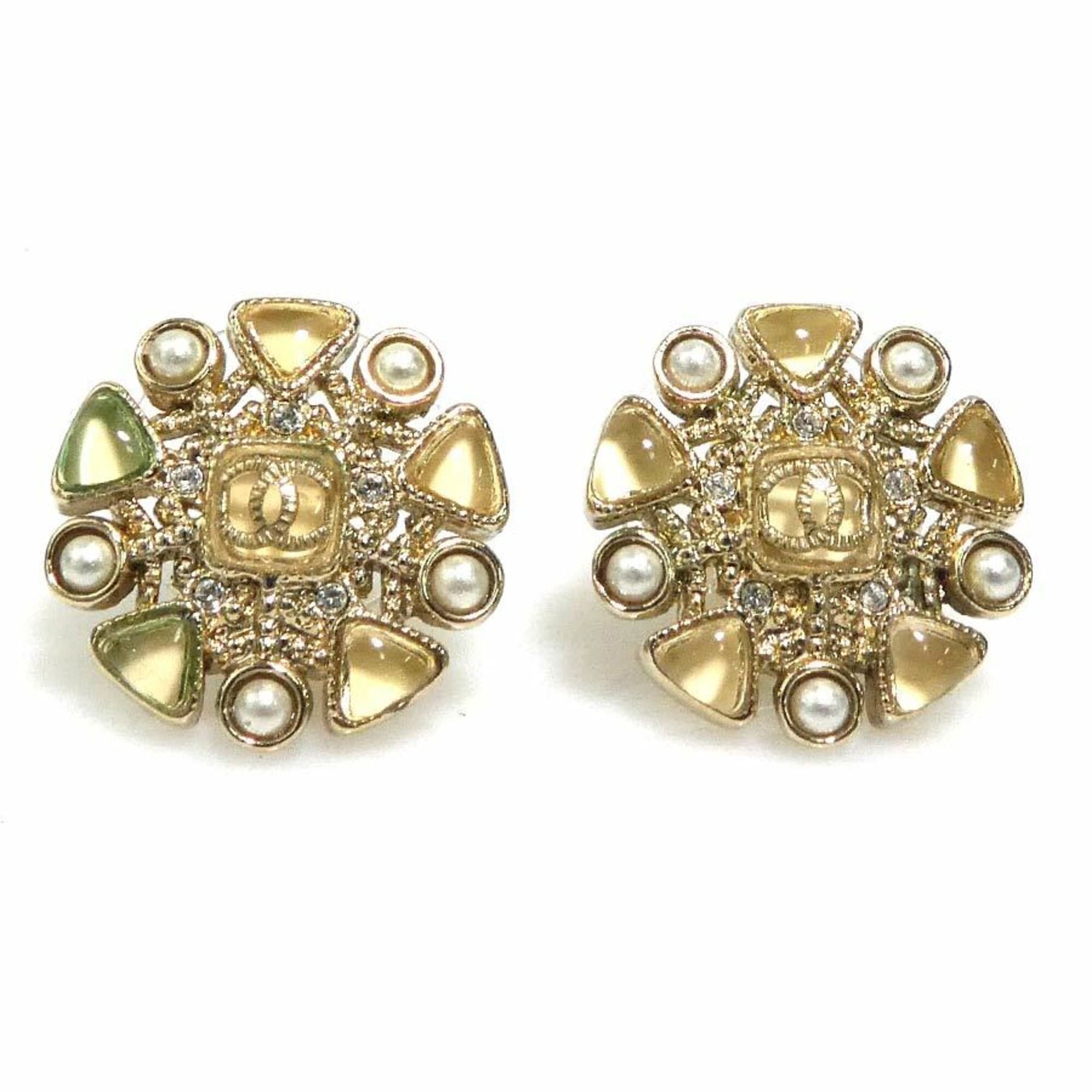 Chanel Chanel earrings, metal, faux pearl, resin, gold, women's, h32194a Size ONE SIZE - 1 Thumbnail