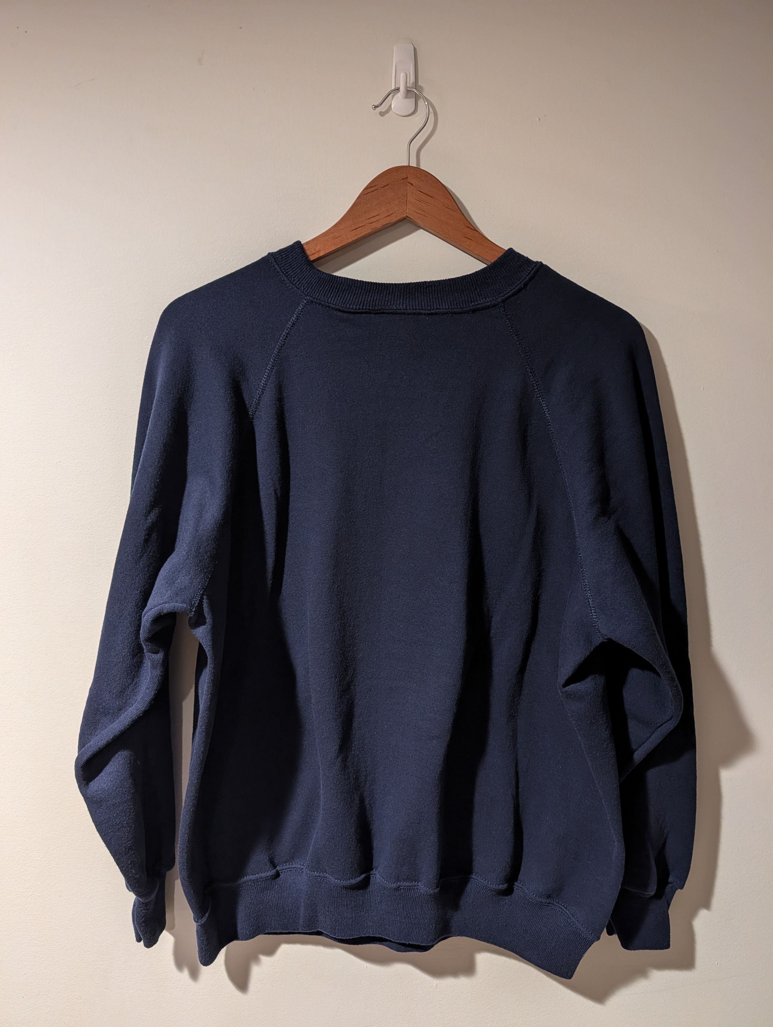 NCAA Vintage 90s Notre Dame Fighting Irish Sweatshirt Boxy Men Size US XL / EU 56 / 4 - 4 Thumbnail