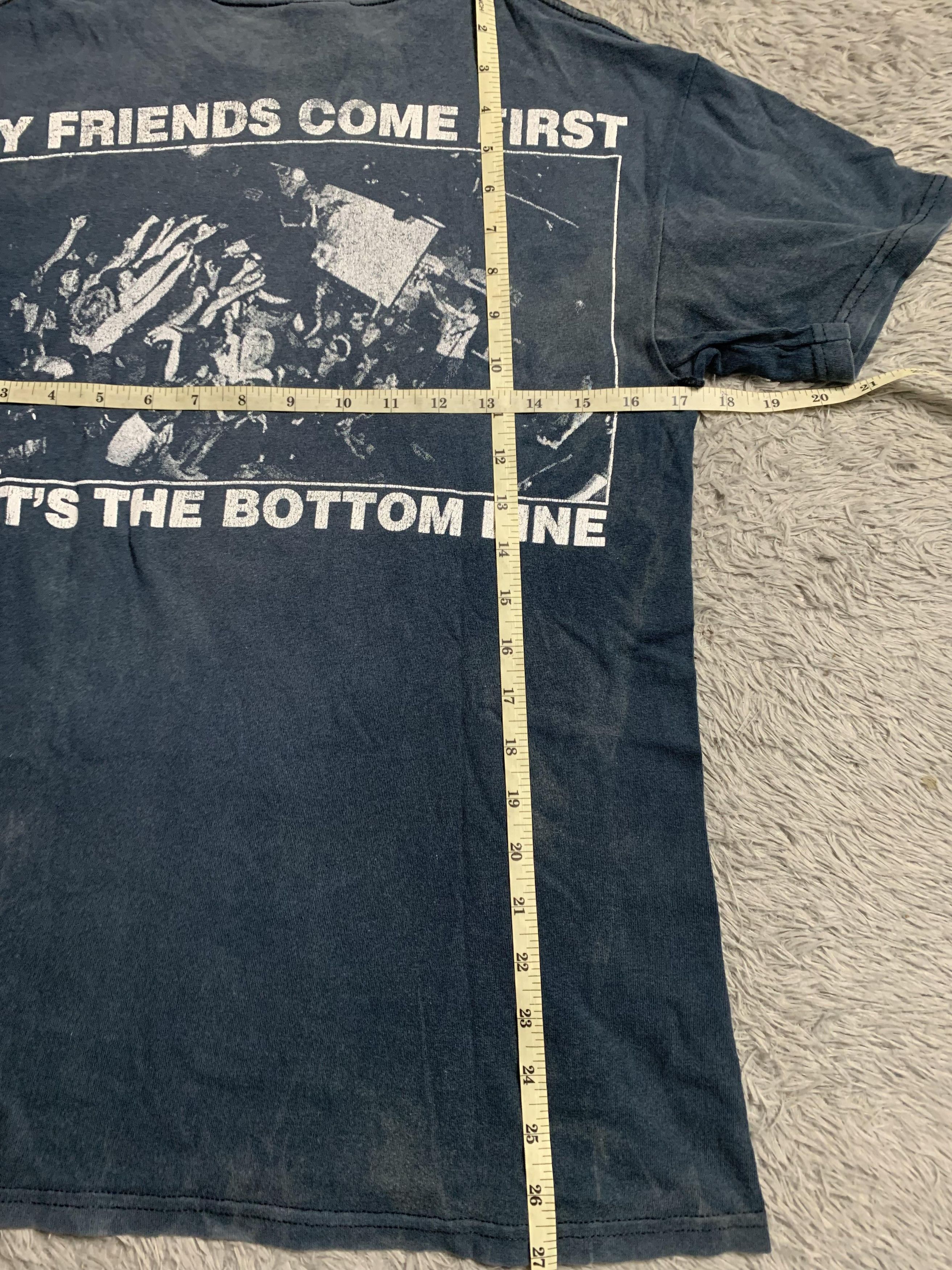 Band Tees Crazy Vintage A Day To Remember Band Tee Distressed Faded Size US XL / EU 56 / 4 - 9 Thumbnail
