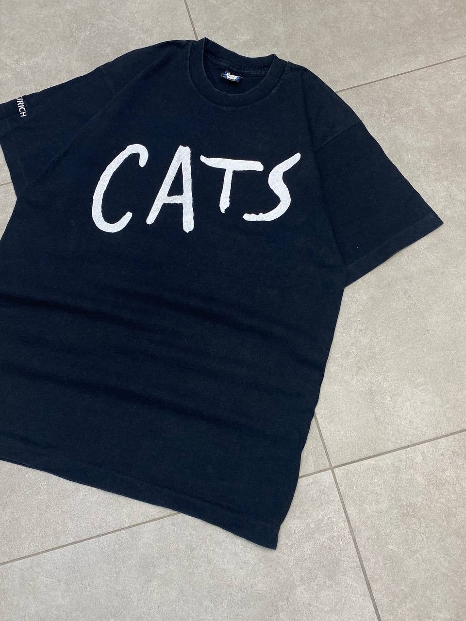 Band Tees Vintage Cats Musical Zurich Eye Back Print Promo T-Shirt Size US XL / EU 56 / 4 - 4 Thumbnail