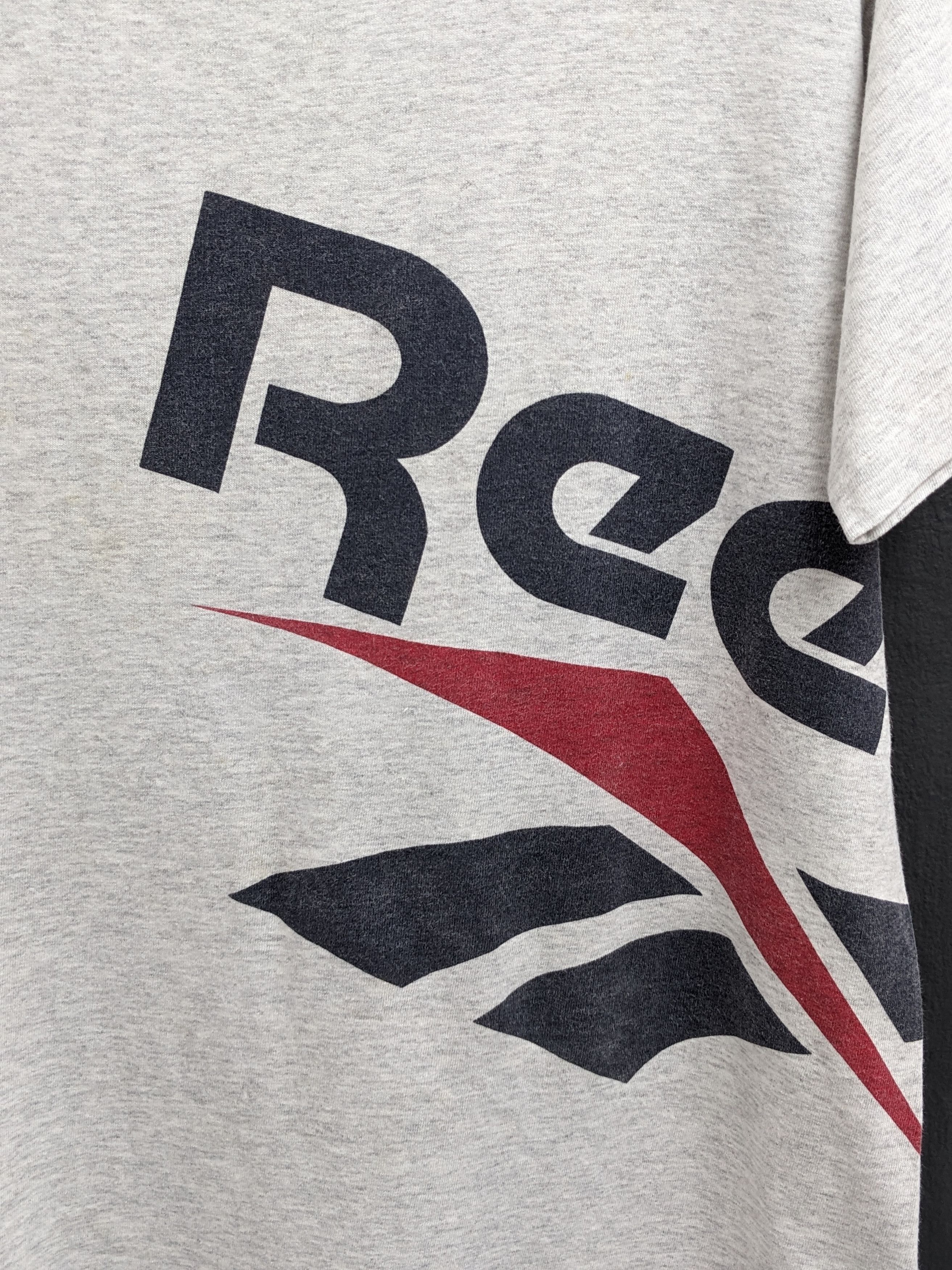 Reebok VINTAGE REEBOK BIG LOGO STREETWEAR TSHIRT Size US XL / EU 56 / 4 - 3 Thumbnail