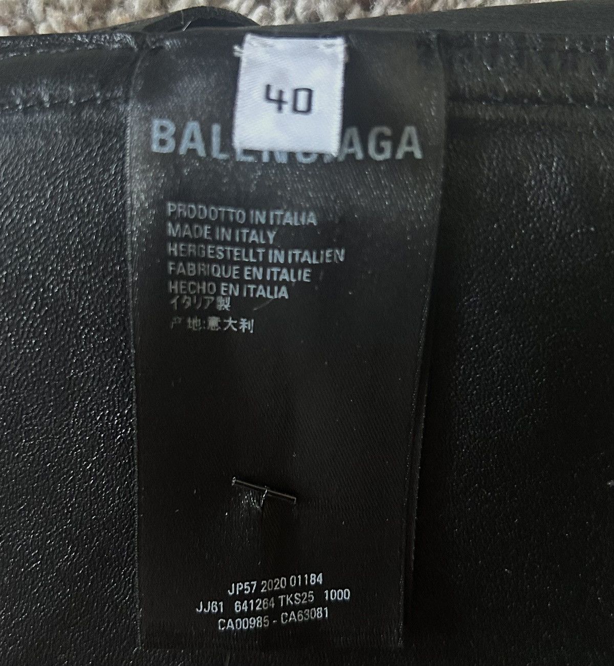 Balenciaga Balenciaga Pure Leather Maxi Skirt Size 40" / US 18 - 6 Thumbnail