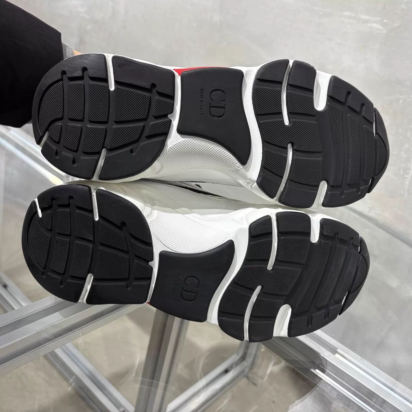 Dior Dior B22 Dad Shoes Size 39 Size US 8.5 / IT 38.5 - 7 Thumbnail