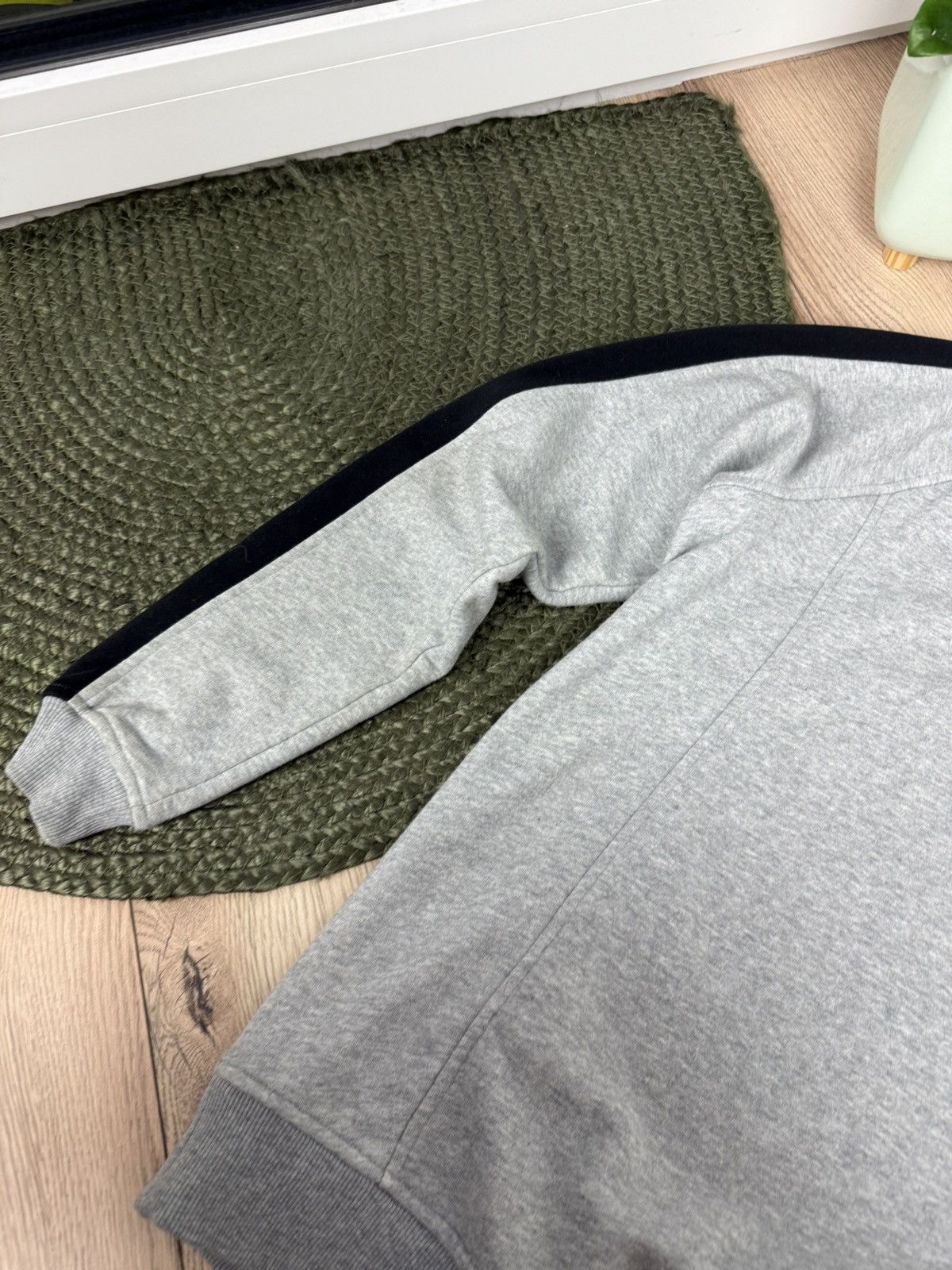 Diesel Diesel Vintage Big logo Sweatshirt Rare Size US S / EU 44-46 / 1 - 10 Thumbnail