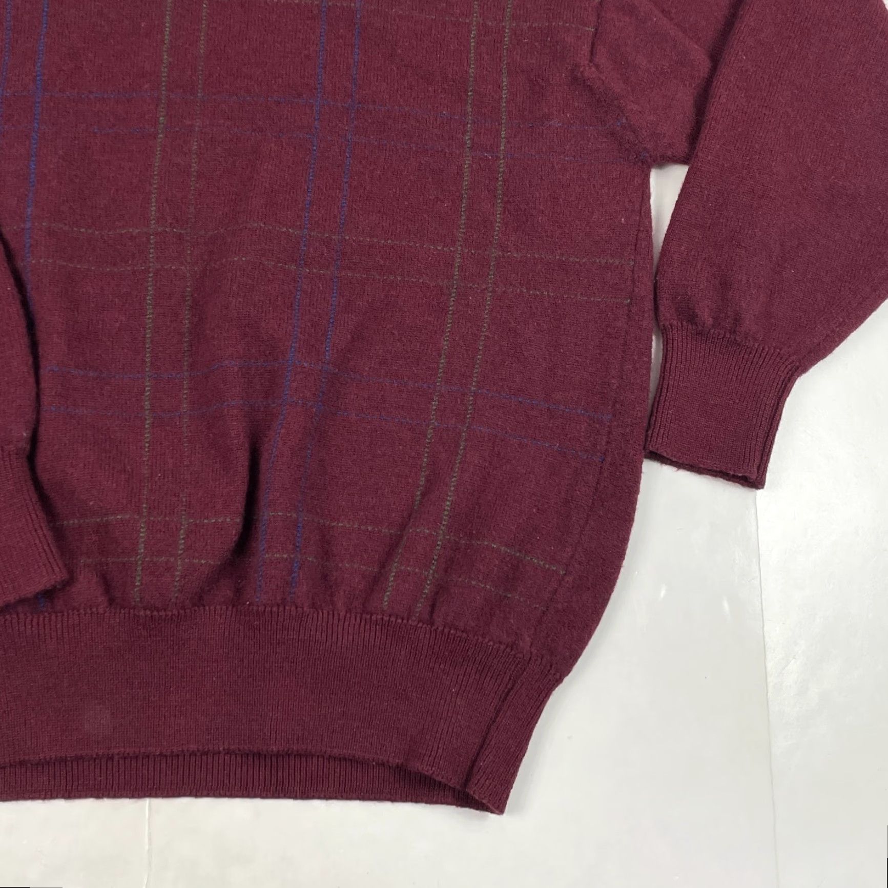 Vintage VINTAGE Bobby Jones Sweater Mens Large Red Wool Long Sleeve Pullover Golf Check Size US L / EU 52-54 / 3 - 4 Thumbnail