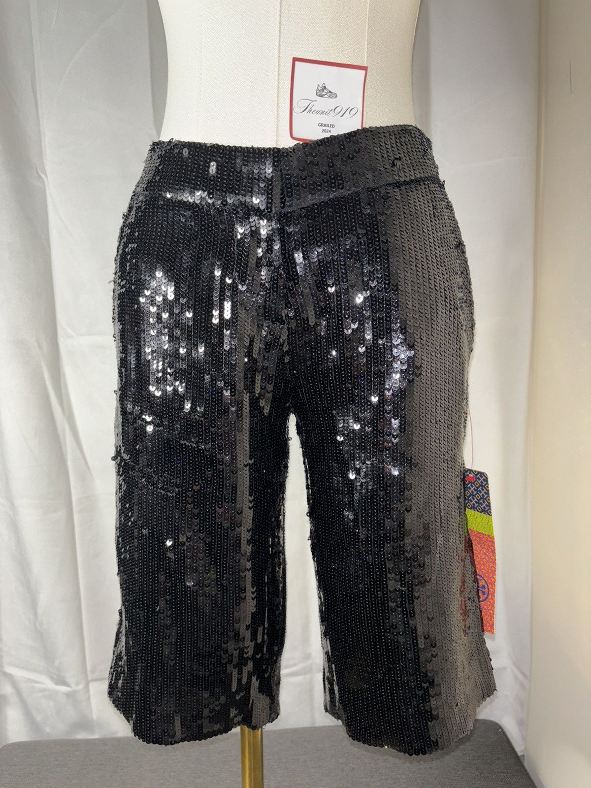 Tory Burch New Tory Burch Sequin Bermuda Shorts Black Size 0 Size 25" / US 0 / IT 36 - 1 Thumbnail
