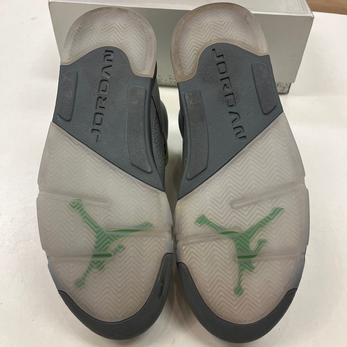 Jordan Brand Size 11.5 - Air Jordan 5 Retro Green Bean DM9014-003 Size US 11.5 / EU 44-45 - 5 Thumbnail