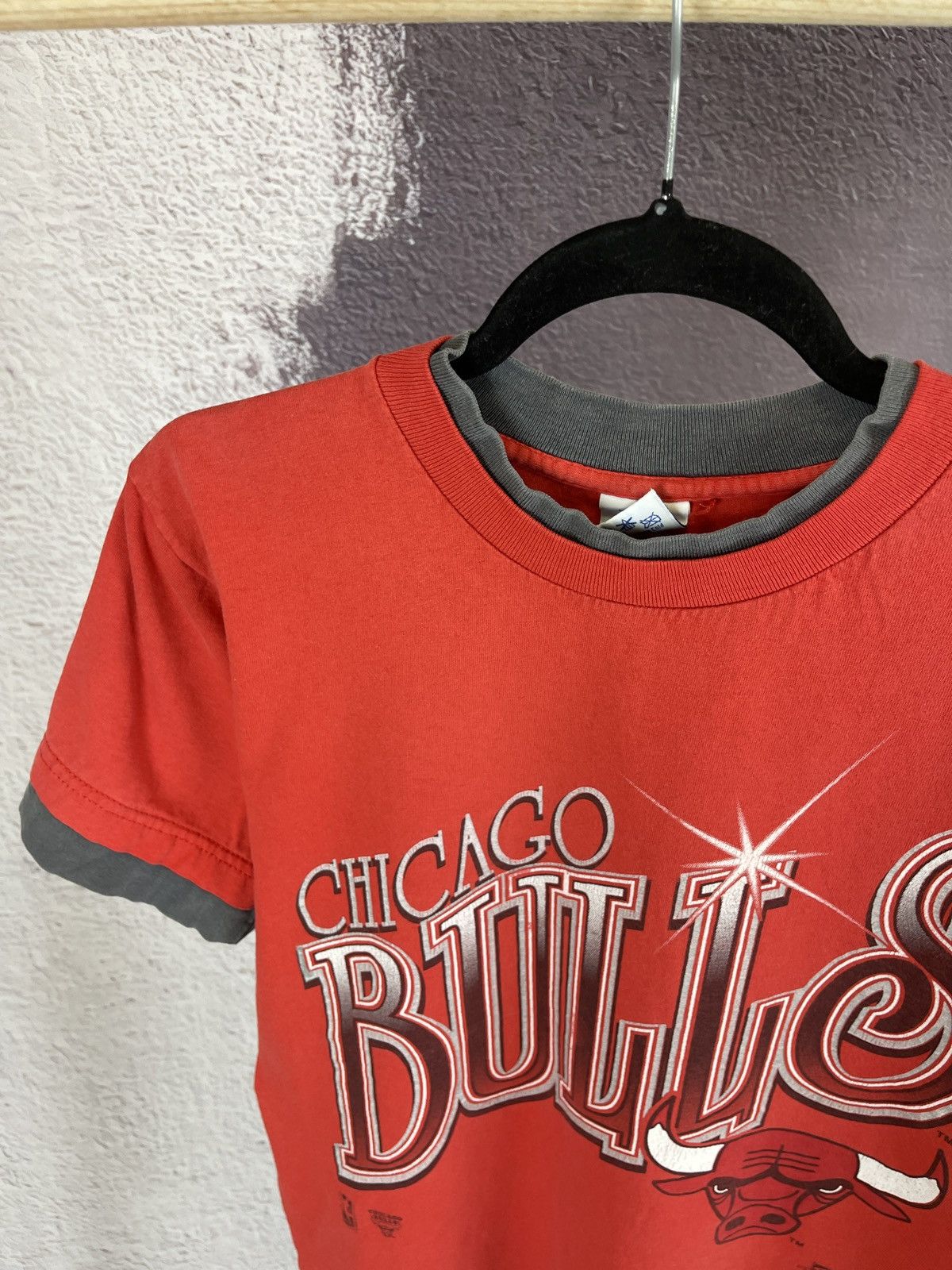 NBA Salem Sportswear NBA Chicago Bulls made in USA distressed Size US M / EU 48-50 / 2 - 9 Thumbnail