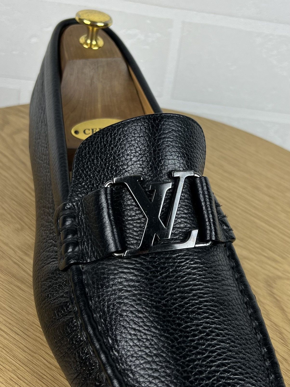 Louis Vuitton LOUIS VUITTON Loafers Leather Shoes MONTAIGNE LV Metal Logo Size US 9 / EU 42 - 2 Thumbnail