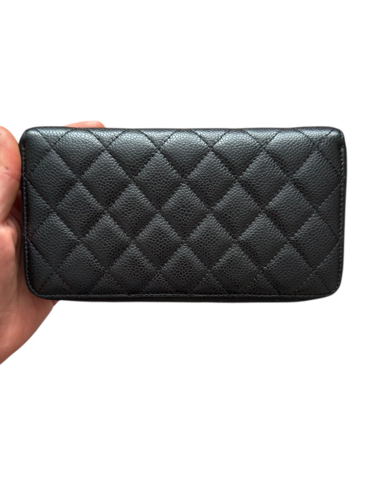 Chanel Caviar Quilted Pebble Leather Gold Zip Wallet Size ONE SIZE - 5 Thumbnail