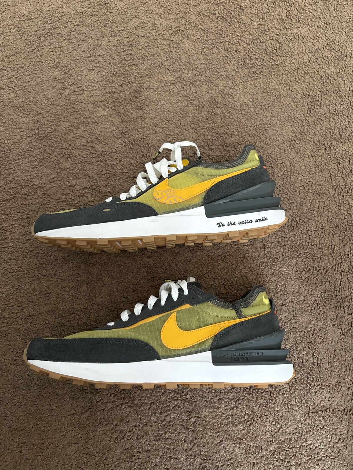 Nike Nike waffle one SE Size US 10 / EU 43 - 2 Thumbnail