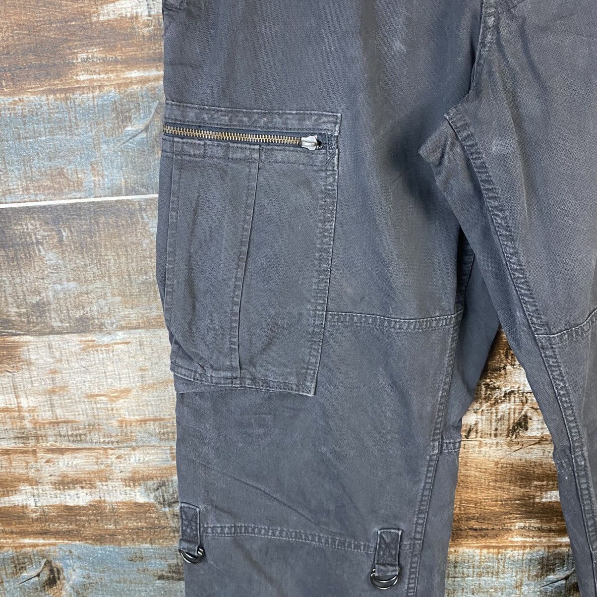 Other DL Uniqlo Black Cargo Multipocket Pants #C929 Size US 33 - 9 Thumbnail