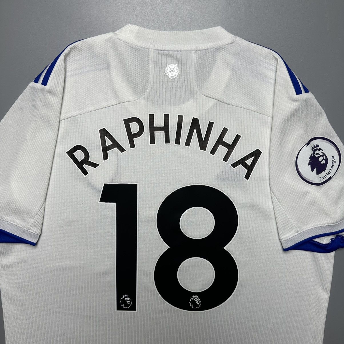 Adidas LEEDS UNITED ADIDAS 2020/2021 FOOTBALL JERSEY #18 RAPHINHA Size US L / EU 52-54 / 3 - 9 Thumbnail