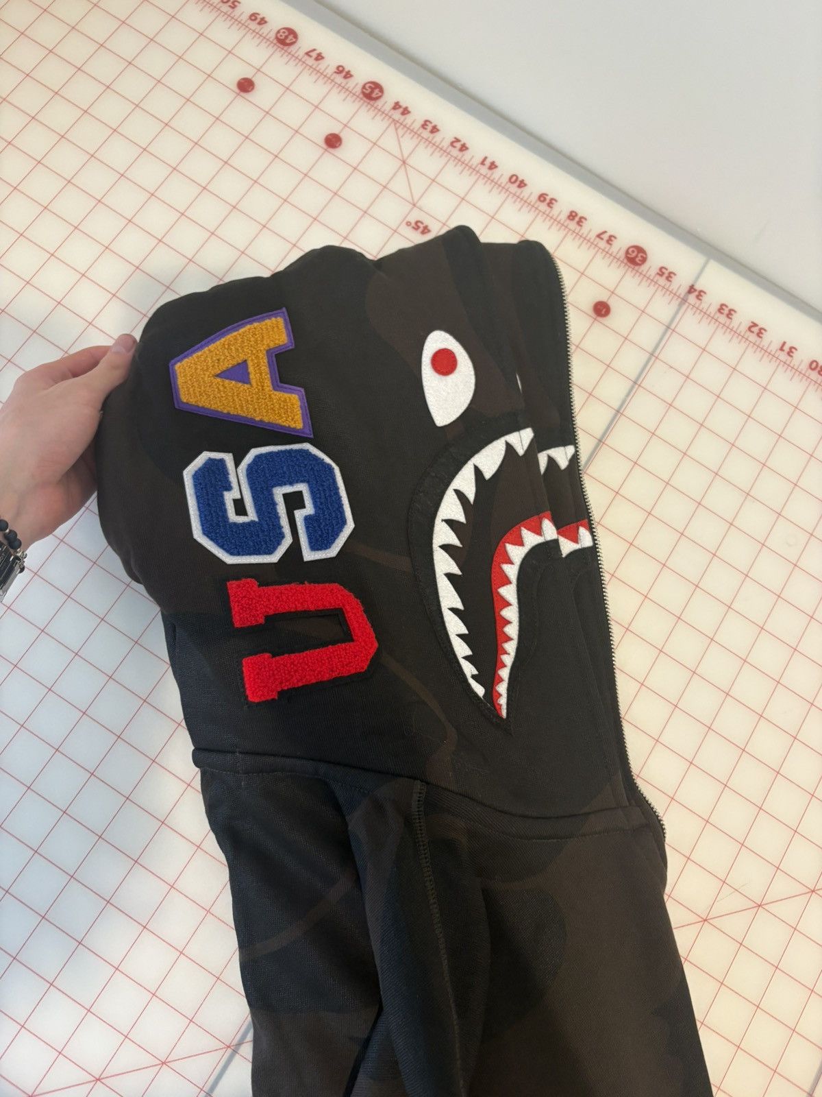 Bape Bape usa double shark hoodie Size US S / EU 44-46 / 1 - 3 Thumbnail