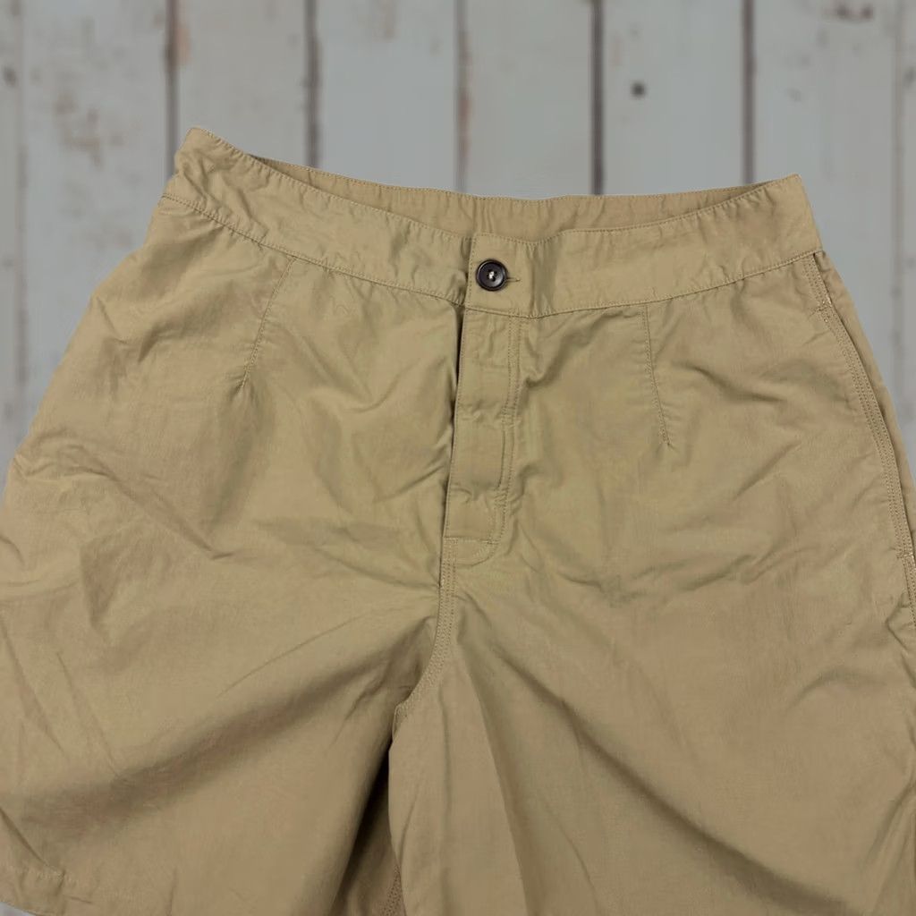 Patagonia Patagonia Shorts Mens 35 Beige Baggies Chino Lining Outdoors Hiking 90s Casual 7in Inseam Cargo Pockets Logo Embroidered Polyester Regular Denim Size US 35 - 1 Thumbnail
