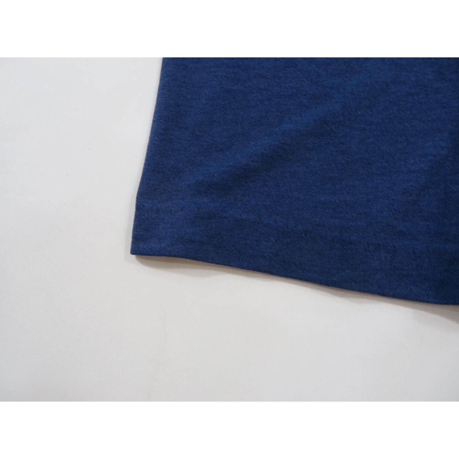 Hanes Hanes T-Shirt, Plain Blank Cropped, Navy Blue Sz L 1980s Size US L / EU 52-54 / 3 - 4 Thumbnail
