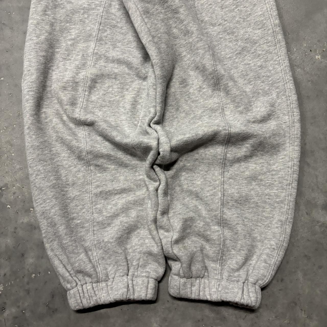 Japanese Brand × Vintage Crazy Vintage Y2K/2000s Light Grey Essential Swetapants! Size US 28 / EU 44 - 5 Thumbnail