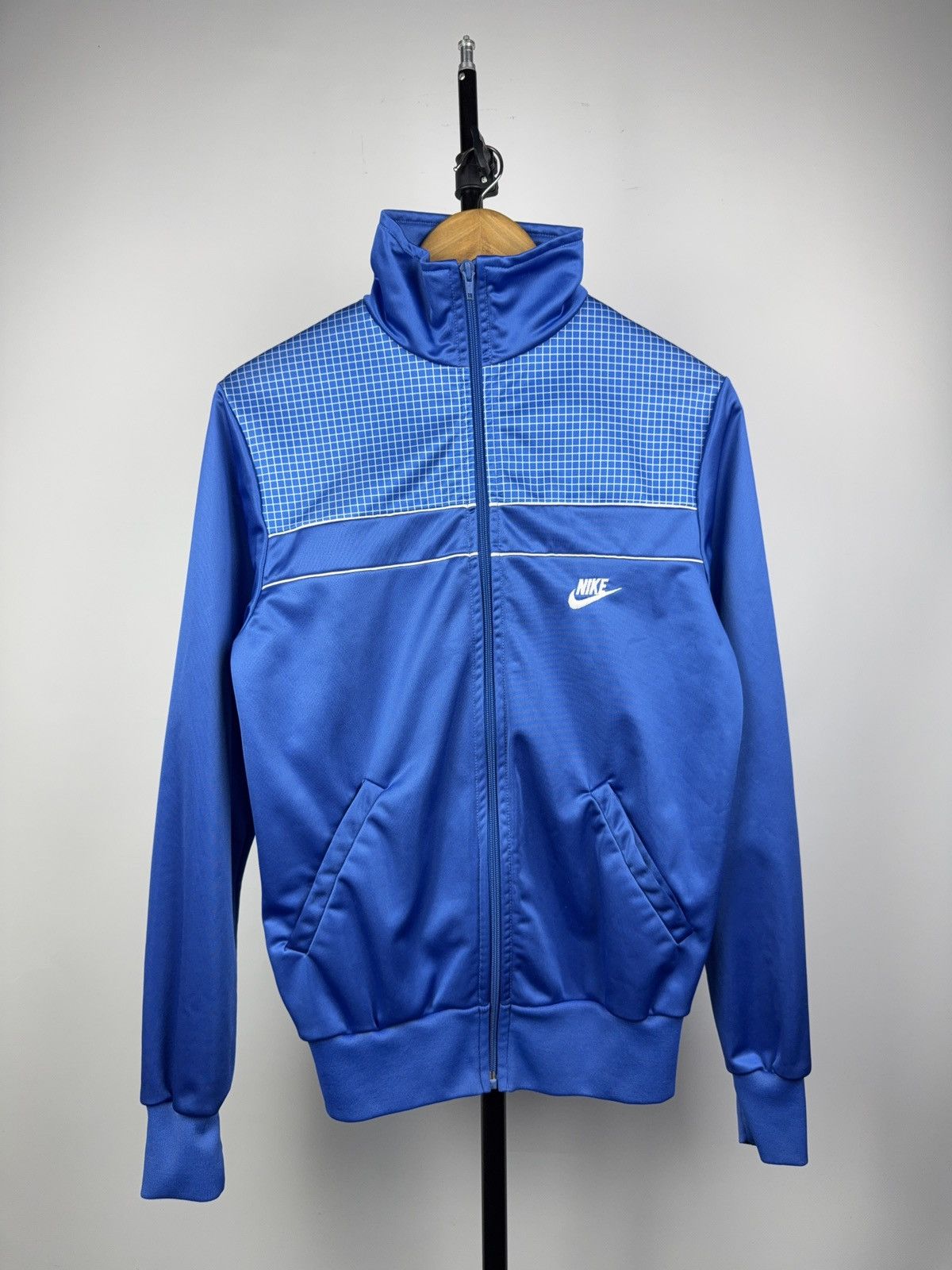 Nike Vintage Retro 80s Nike Sportswear Track Jacket UK Made S Size US S / EU 44-46 / 1 - 1 Thumbnail