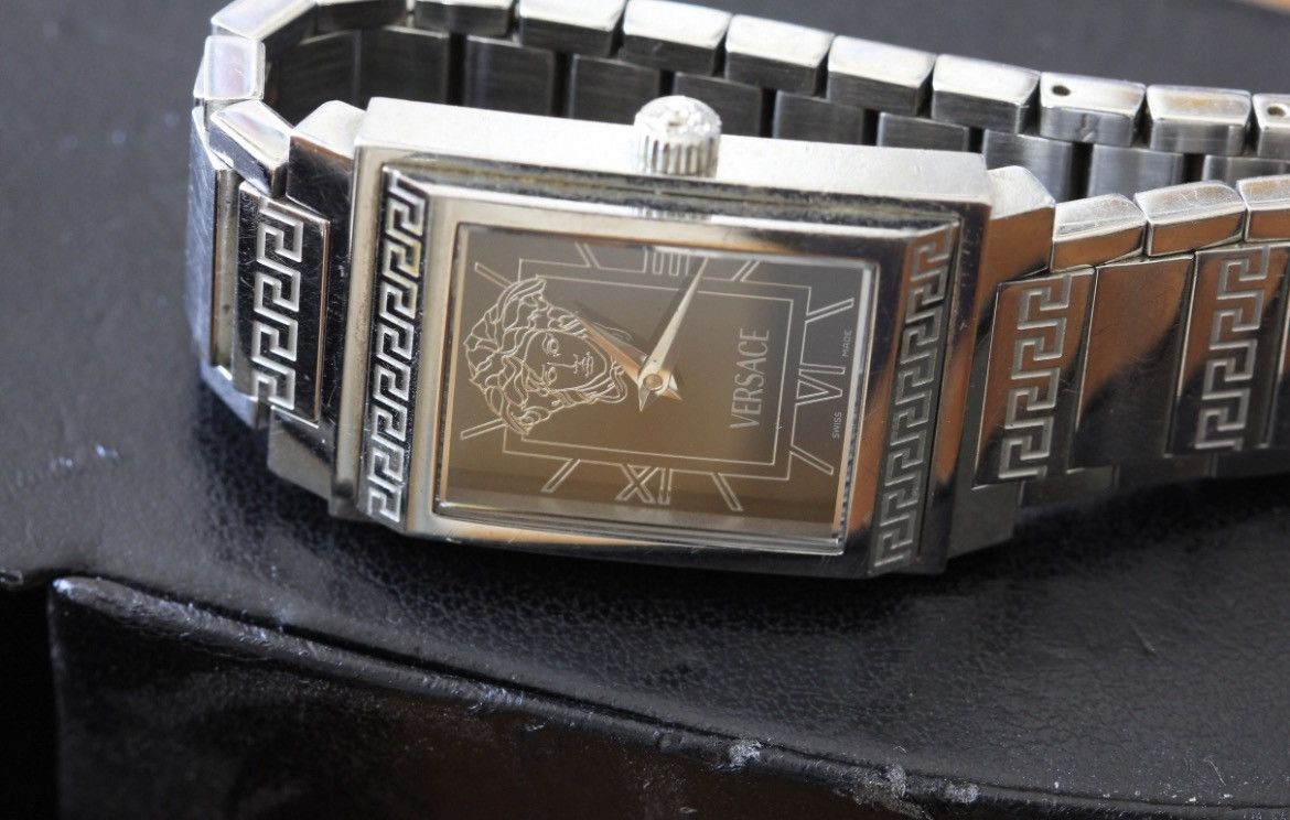 Versace × Vintage Rare Discontinued Versace Landmark Watch Size ONE SIZE - 5 Thumbnail