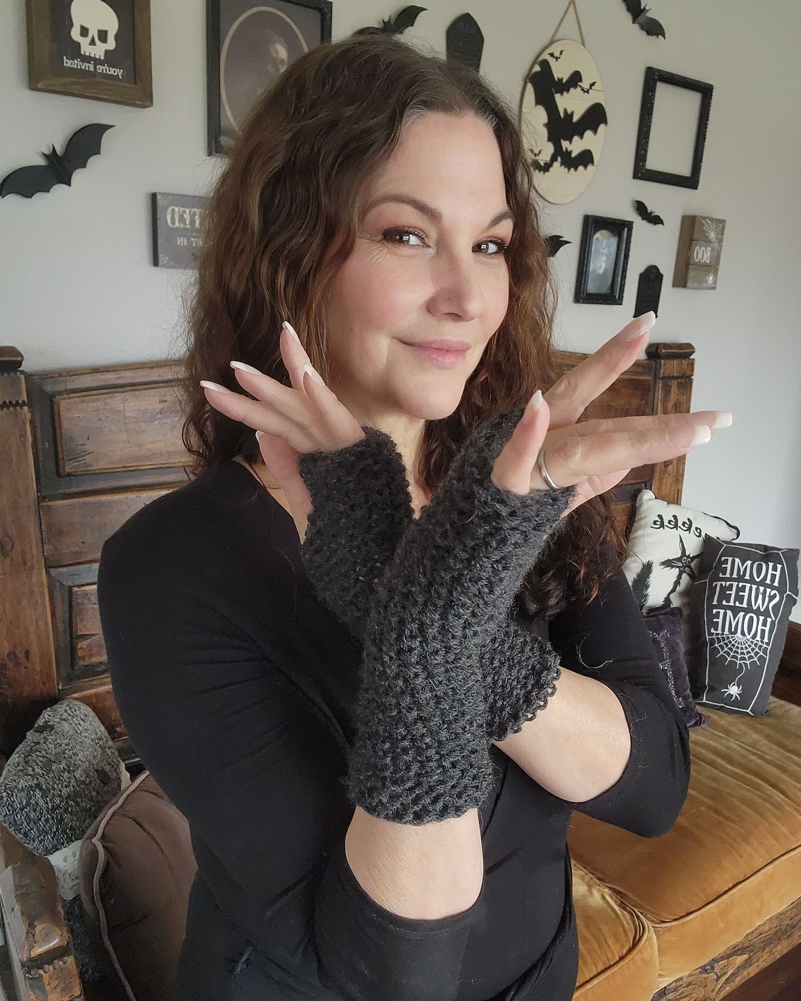 Handmade Hand Knit Fingerless Gloves, Armwarmers in Gray Yarn, Womens Size ONE SIZE - 1 Thumbnail
