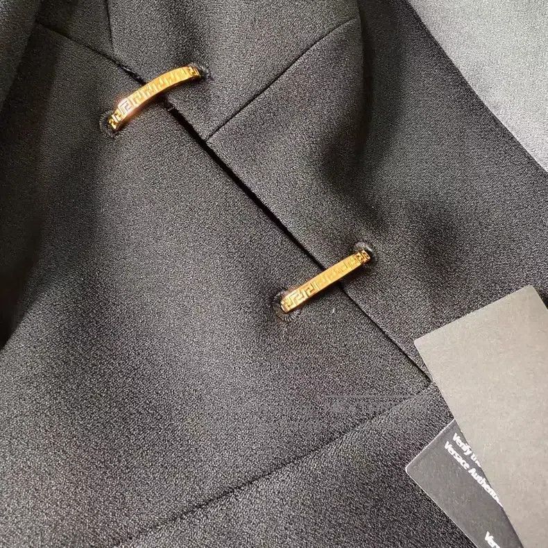 Versace Versace Solid metal paneled single-breasted long-sleeved s Size S / US 4 / IT 40 - 8 Thumbnail