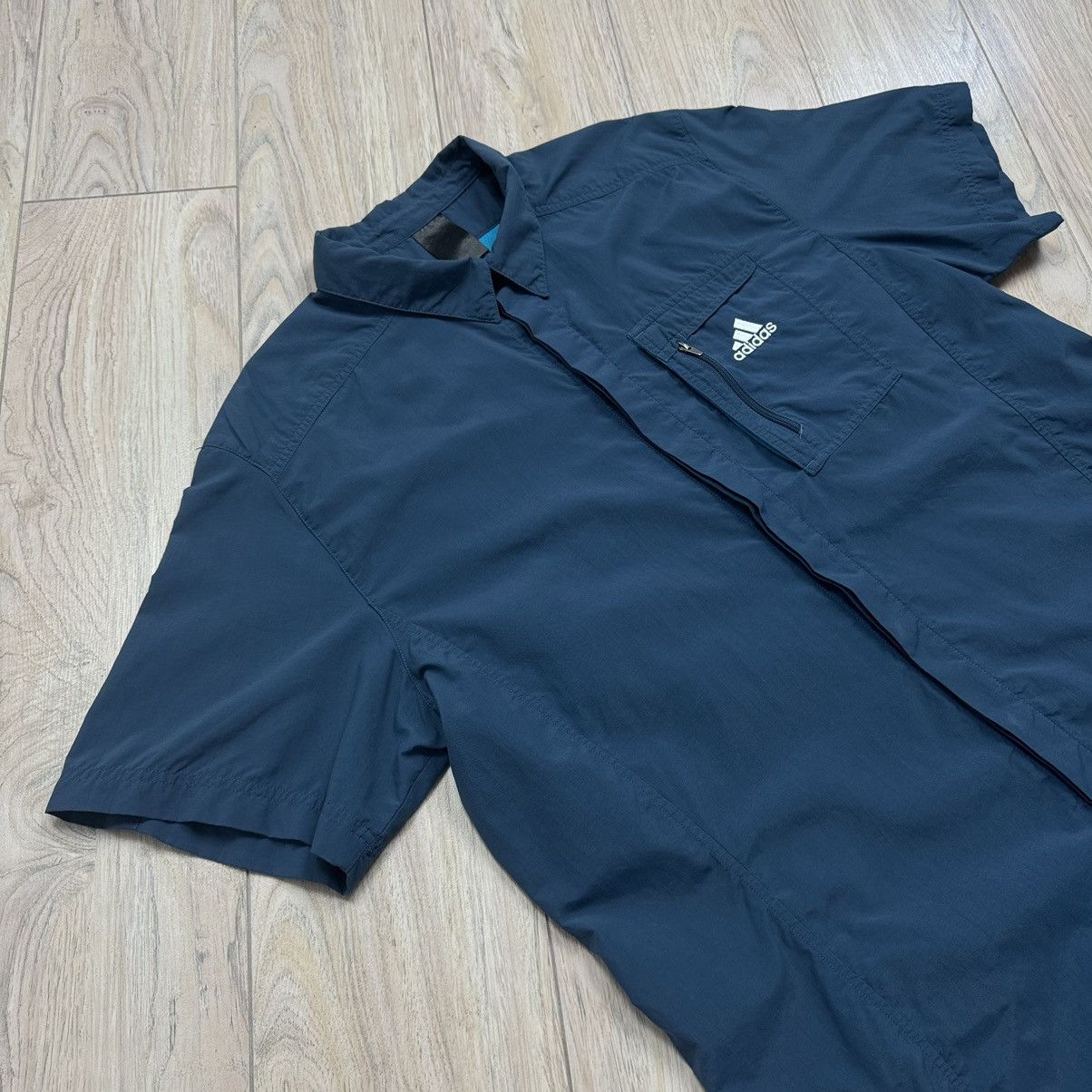 Adidas Vintage Adidas Y2K 00s Short Sleeve Utility Multi Pocket Tee Size US XL / EU 56 / 4 - 2 Thumbnail