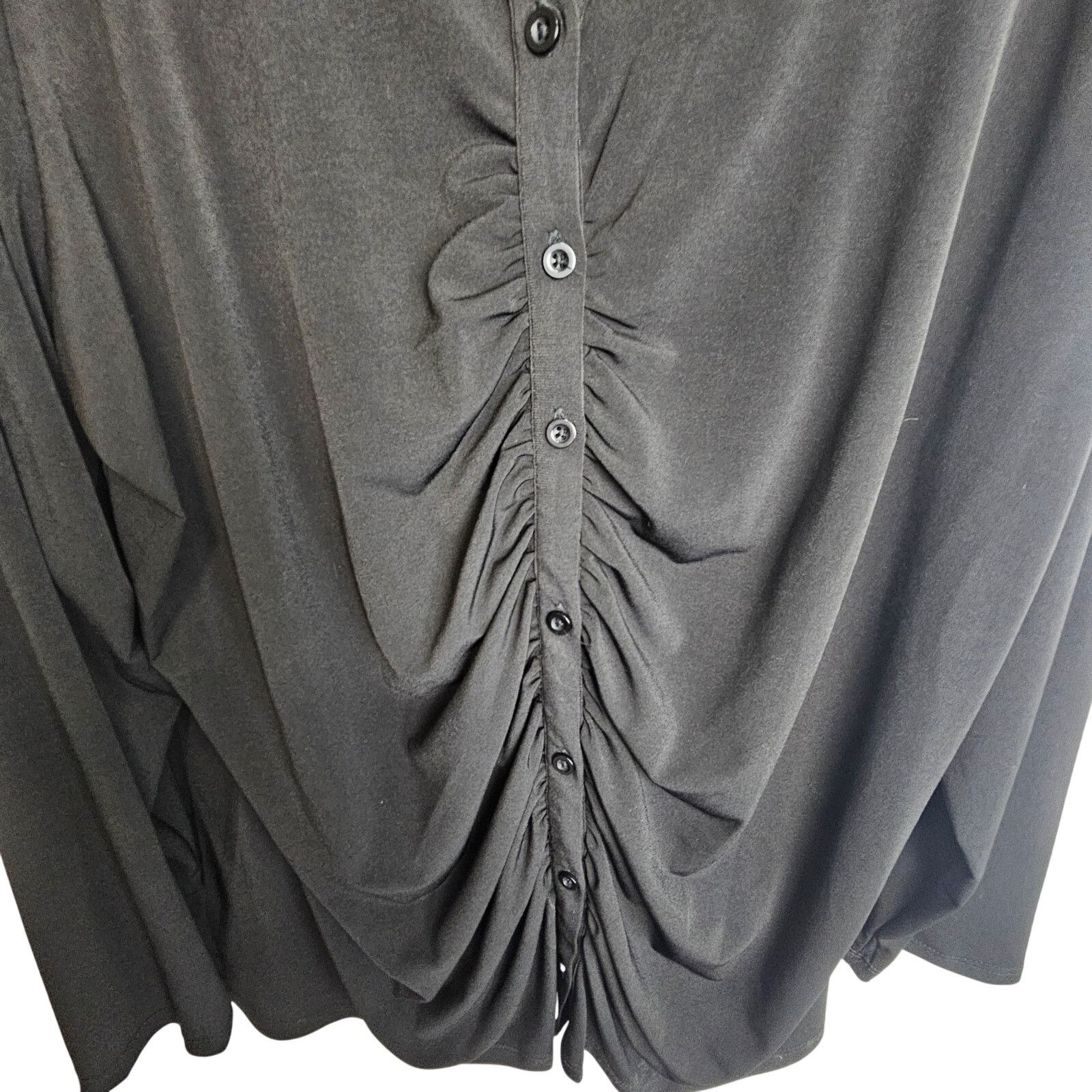 Corridor Torrid Ruched Button Front Blouse Sz 3X Classic Whimsigoth Size 3XL / US 20-22 - 3 Thumbnail