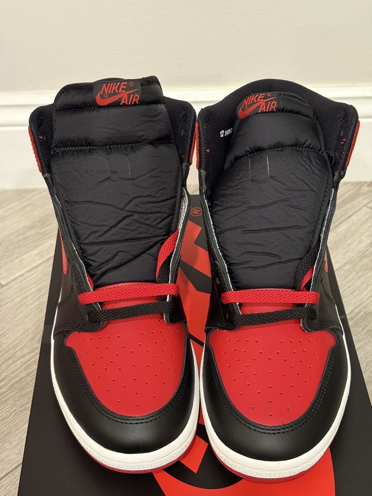 Jordan Brand Jordan 1 Retro High '85 OG Bred Banned HV6674-067 Red Sz 12 Size US 12 / EU 45 - 5 Thumbnail