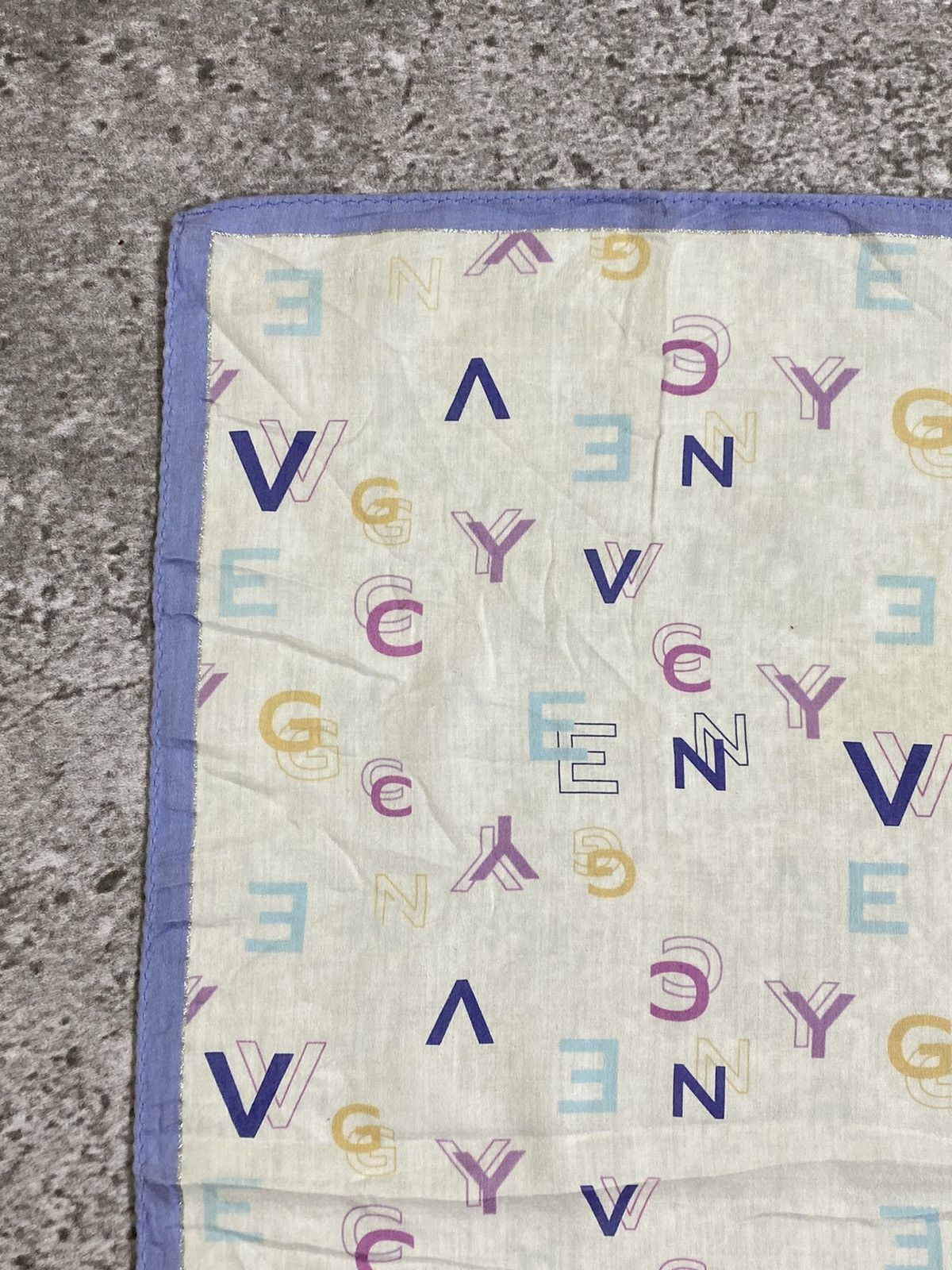 Givenchy Givenchy Handkerchief / Bandana / Neckerchief Size ONE SIZE - 5 Thumbnail