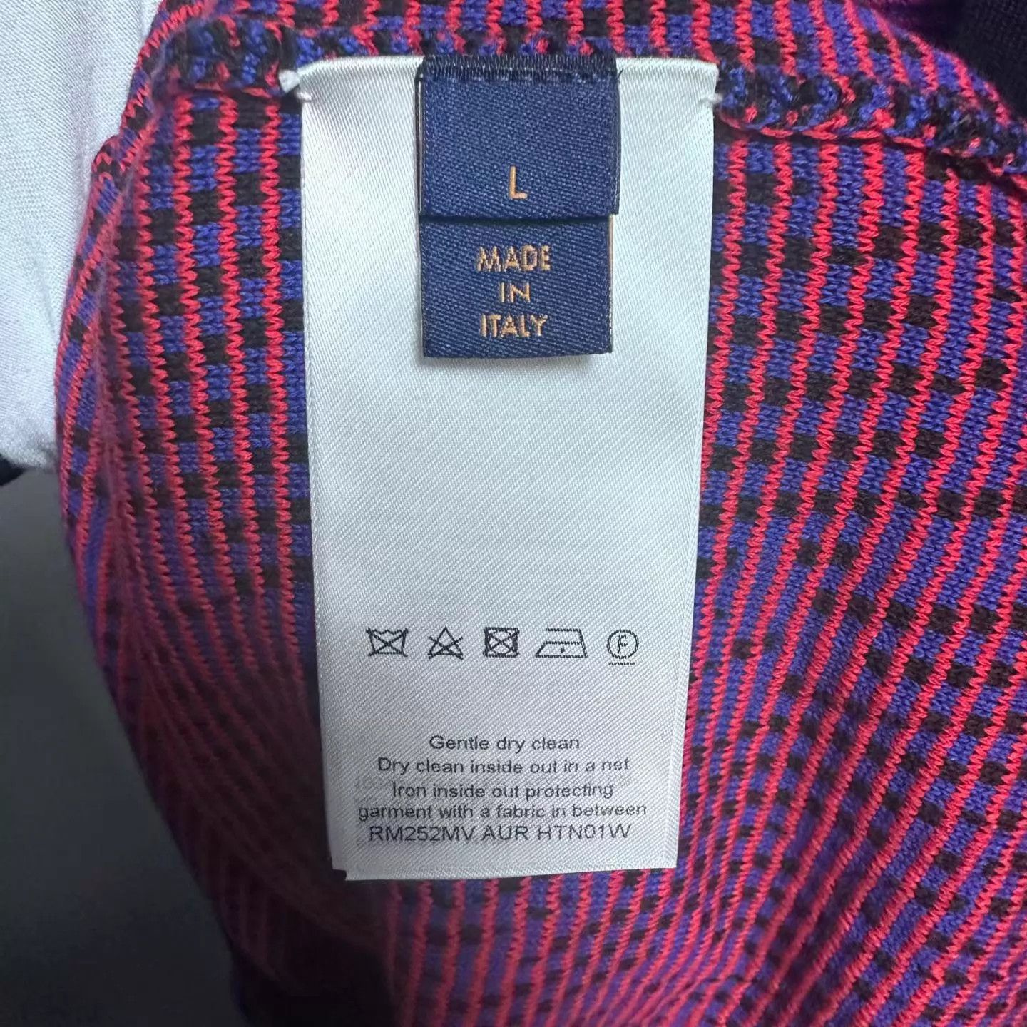 Louis Vuitton LV SS25 Men's Monogram V-Neck Knit Sweater Purple L Size US L / EU 52-54 / 3 - 6 Thumbnail