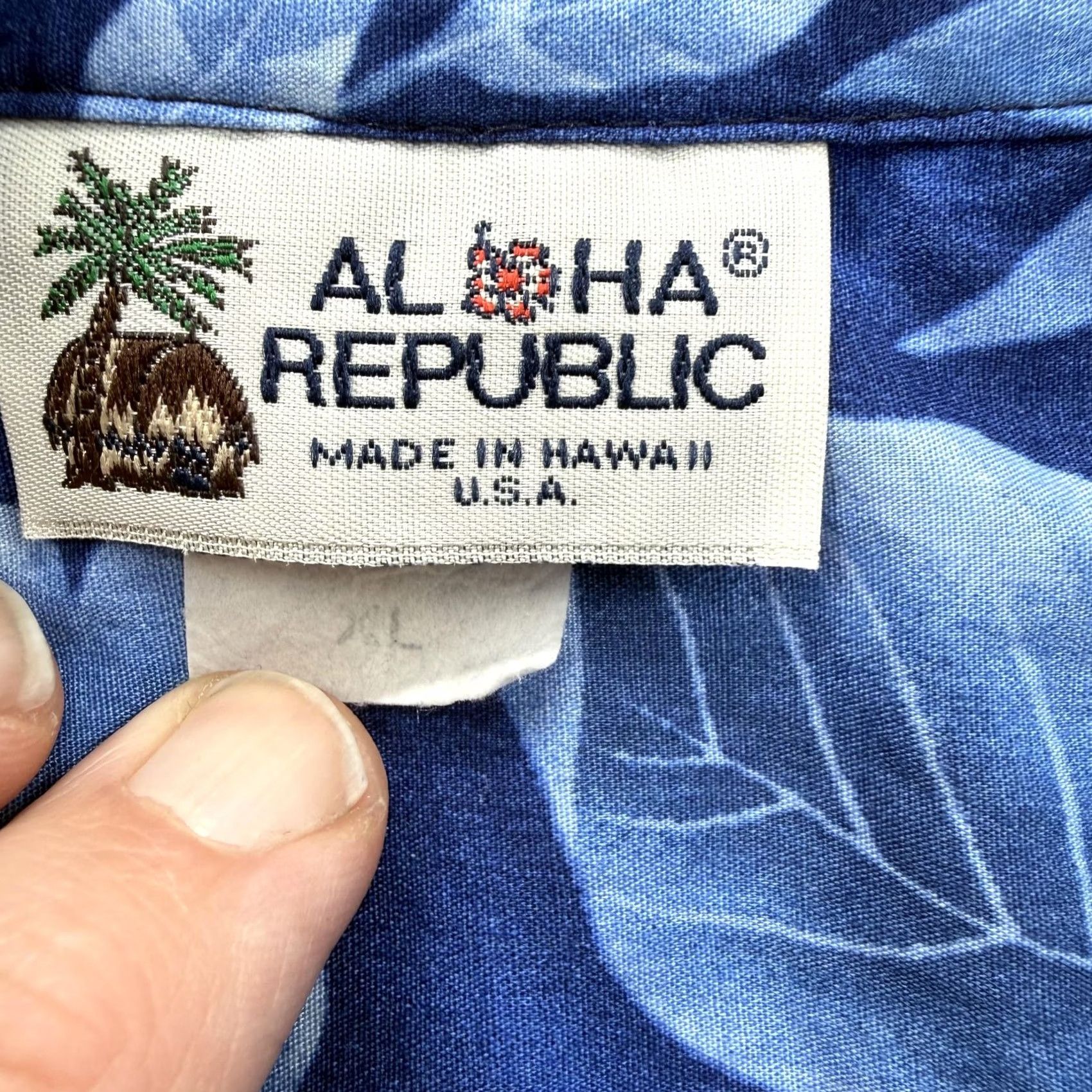 ALOHAS Aloha Republic Shirt Mens XL Blue Hawaiian Woody Car Beach Surf USA Short Sleeve Button-Up Size US XL / EU 56 / 4 - 3 Thumbnail