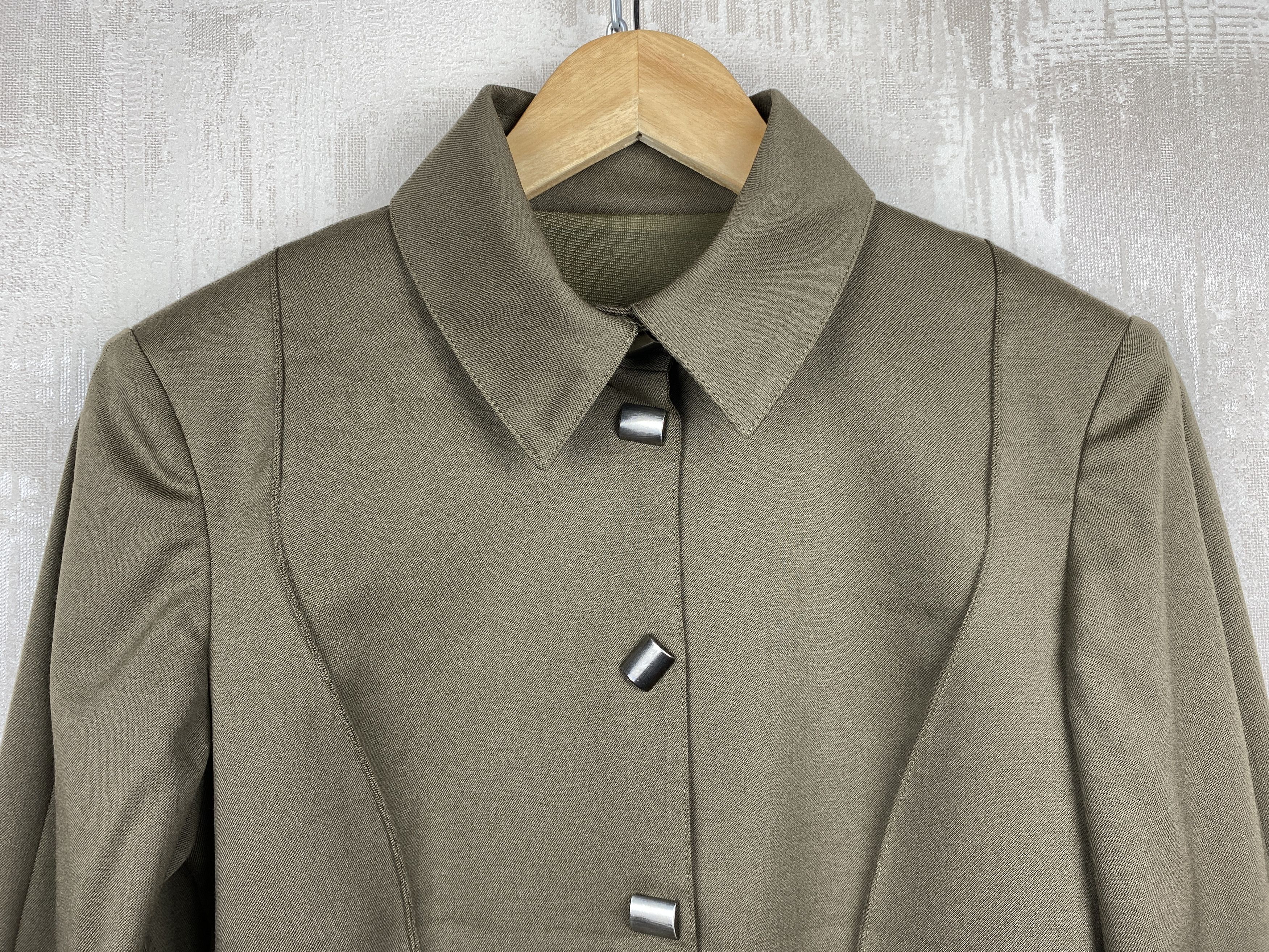 Claude Montana Claude Montana Paris Rare Vintage 90's Wool Jacket Blazer Size S / US 4 / IT 40 - 6 Thumbnail