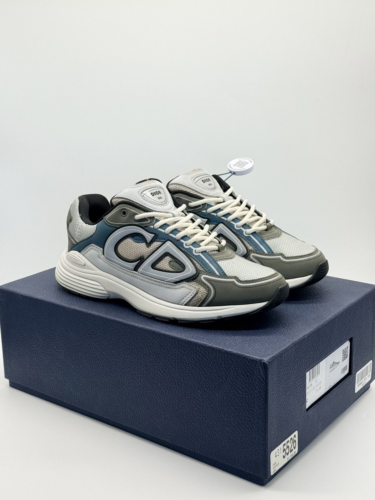 Dior Size 9 - Dior B30 Light Blue Grey Size US 9 / EU 42 - 1 Thumbnail