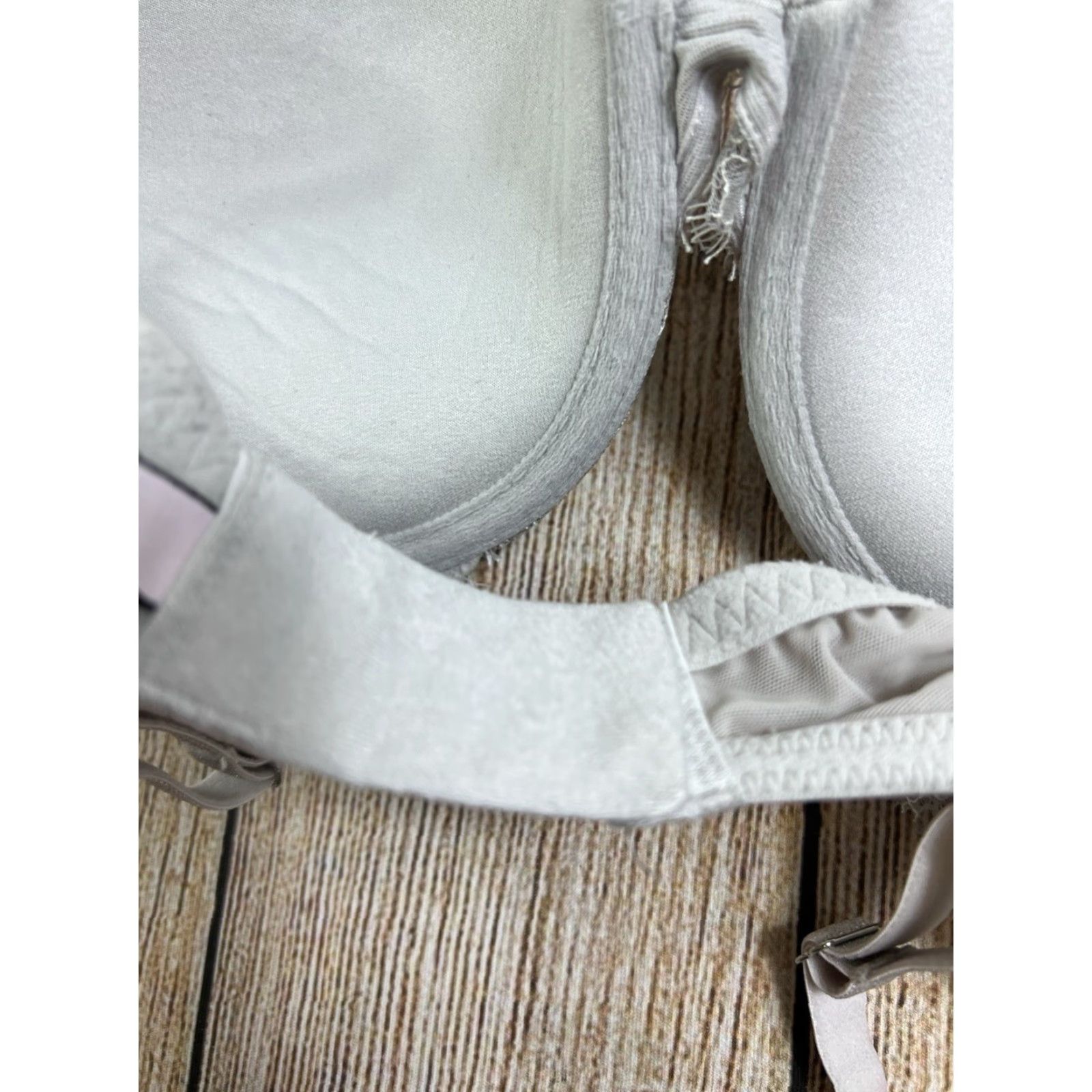 Victoria's Secret Victoria’s Secret Dream Angels Bra Push Up 32DD Underwired Cream Solid Women DD Underwire Vestigo? Size ONE SIZE - 5 Thumbnail