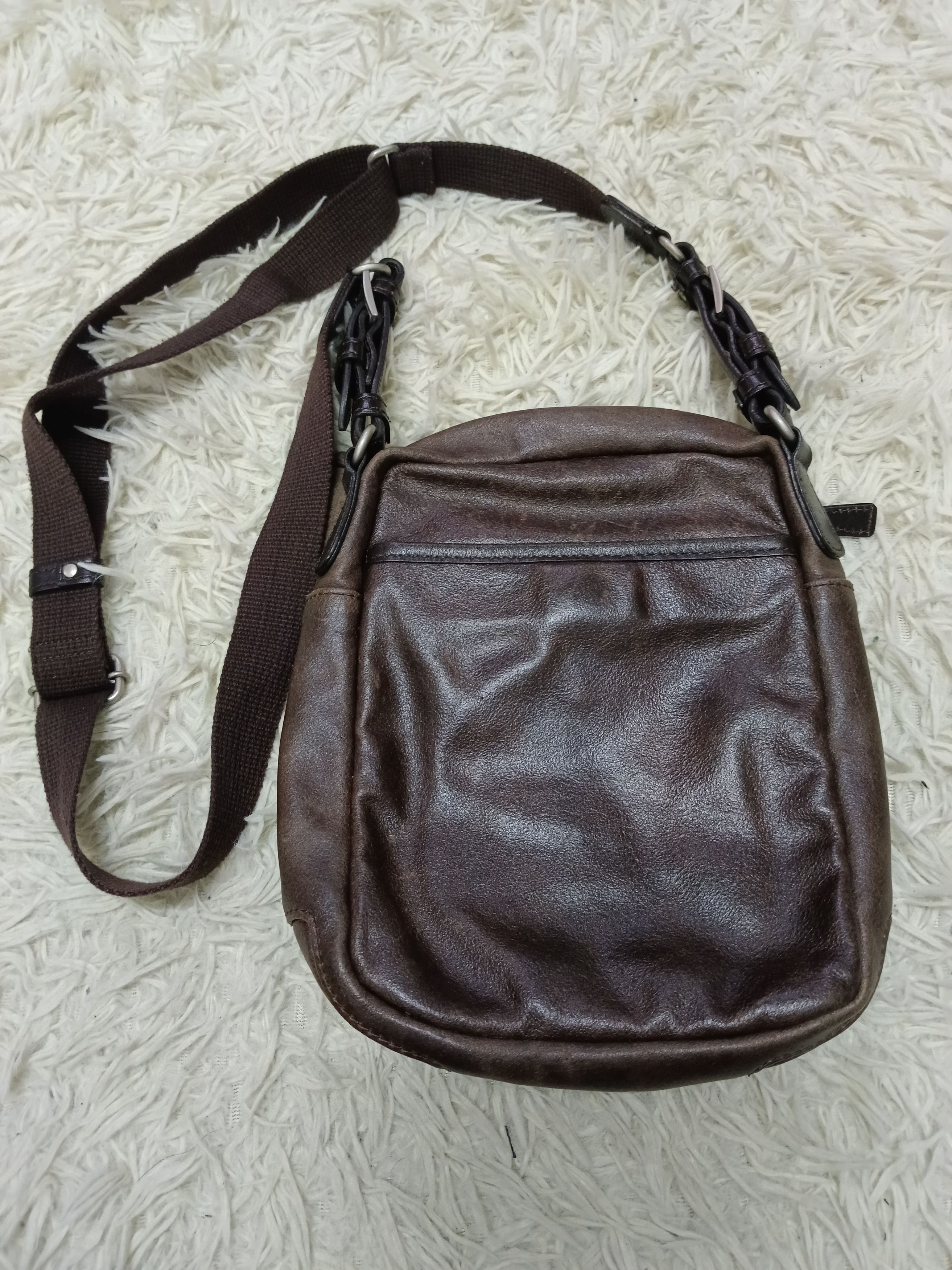 Leather Walkway Patina Leather Sling/Crossbody Size ONE SIZE - 6 Thumbnail