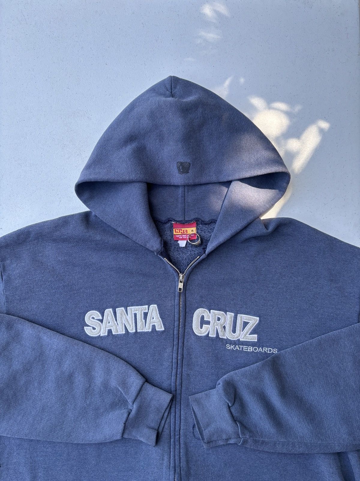 Santa Cruz Skateboards 90s santa cruz zip up hoodie Size US XL / EU 56 / 4 - 1 Thumbnail