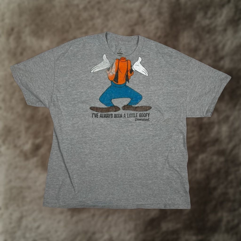 Disney VINTAGE Disney Goofy T-Shirt Mens 2XL Gray Crew Neck Short Sleeve Graphic Print Souvenir Disneyland Resort by Hanes Womens/Mens? Size US XXL / EU 58 / 5 - 1 Thumbnail
